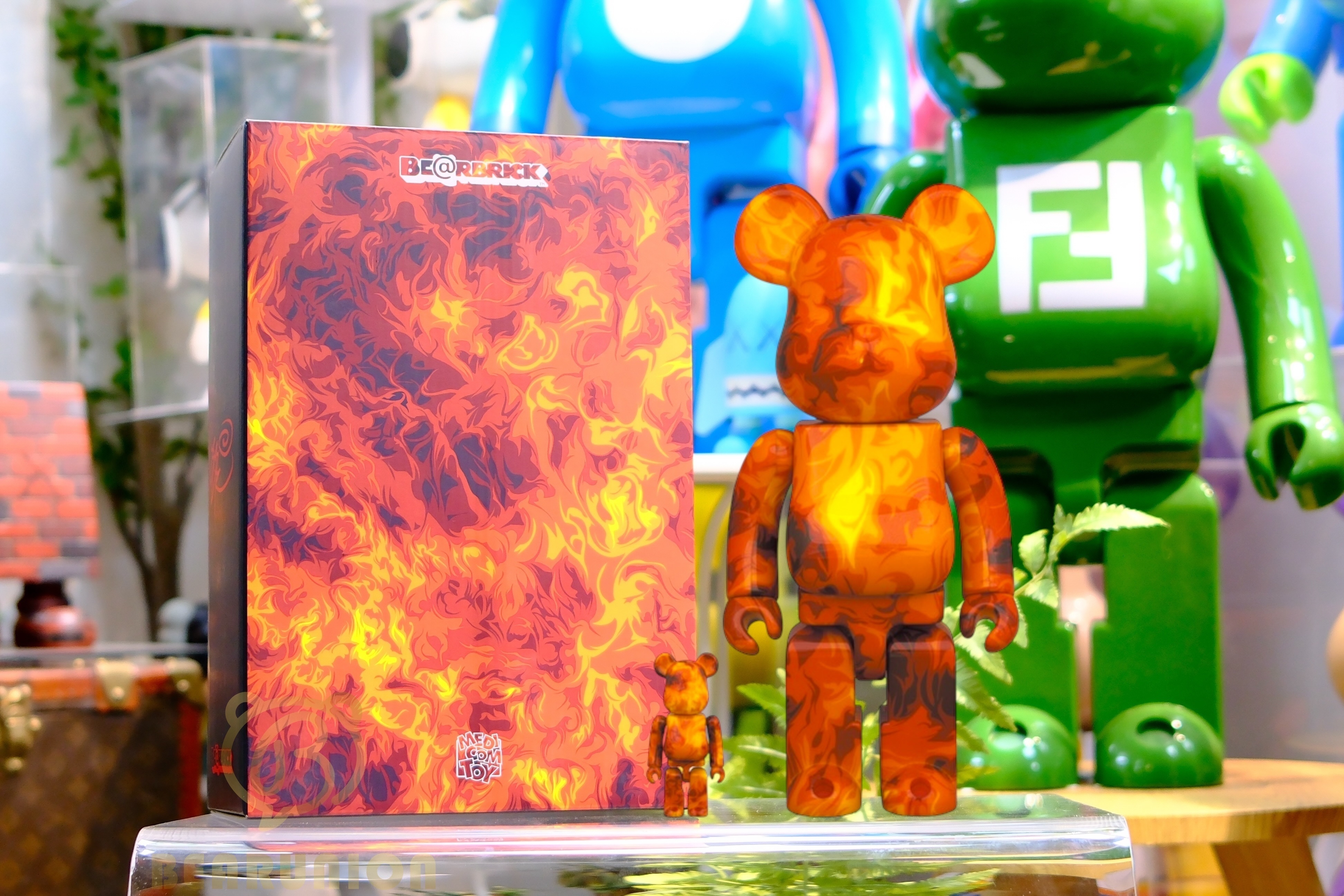 🥇現貨🥇Bearbrick 400% 100% SSUR