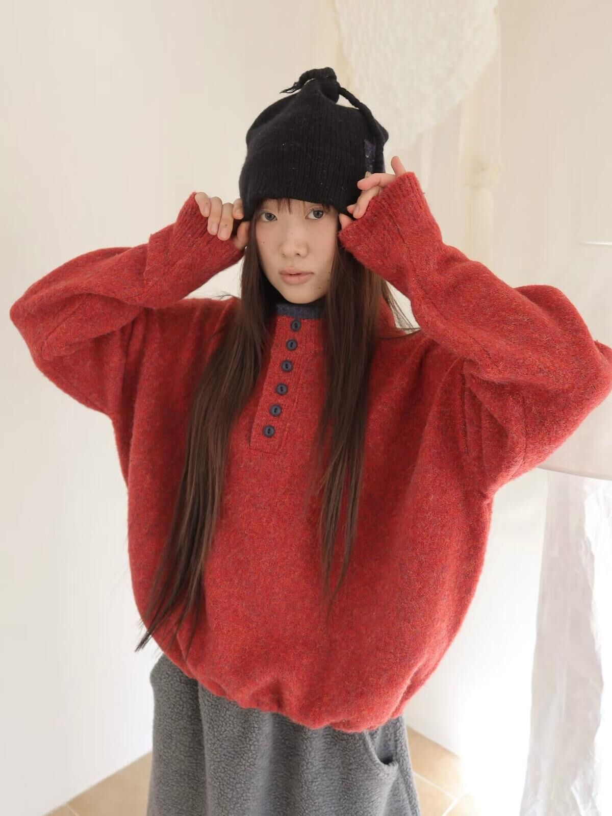 拼色半開胸針織衫 GARMENTS-066T