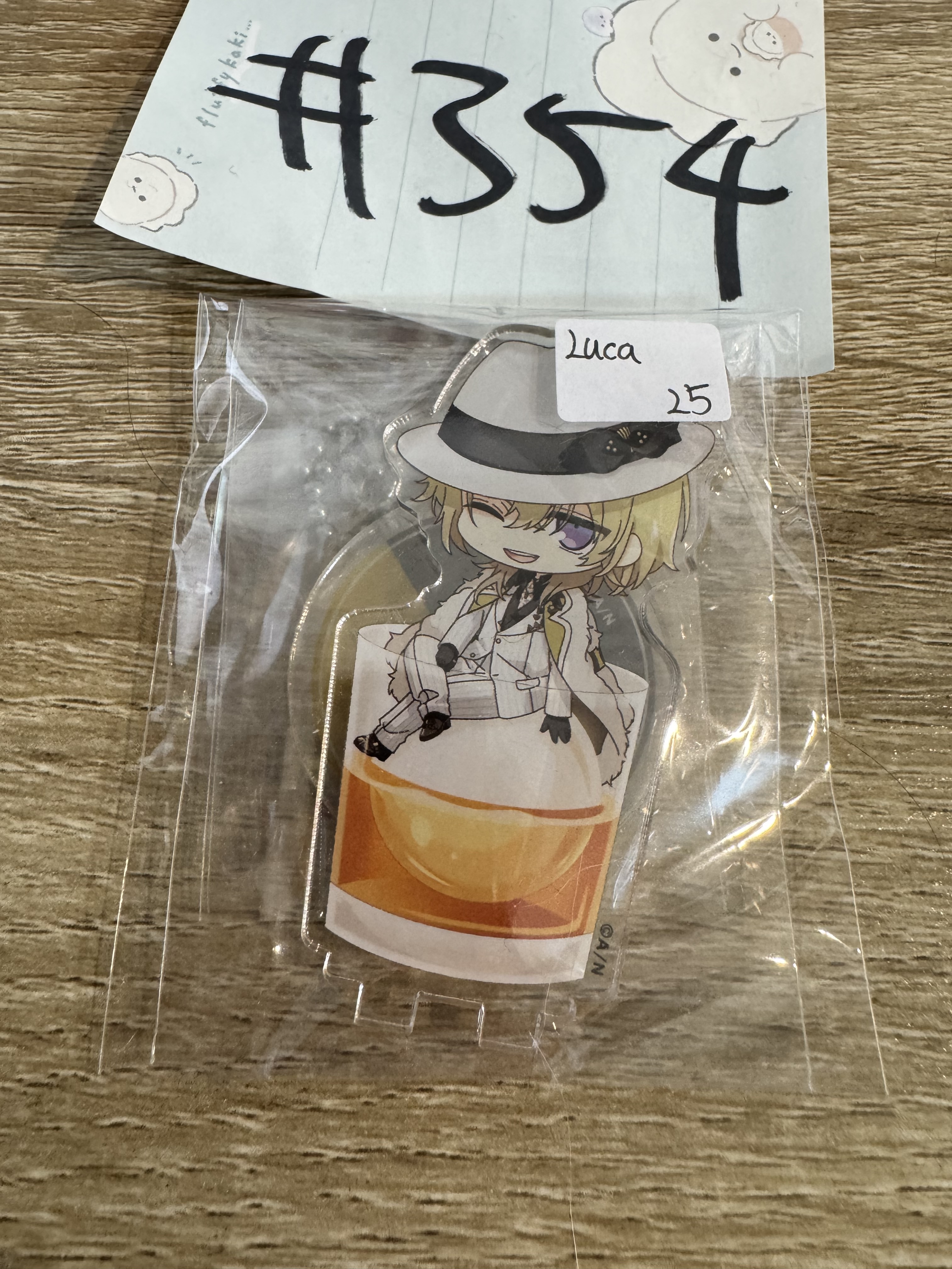 彩虹社 LUCA 立牌#354