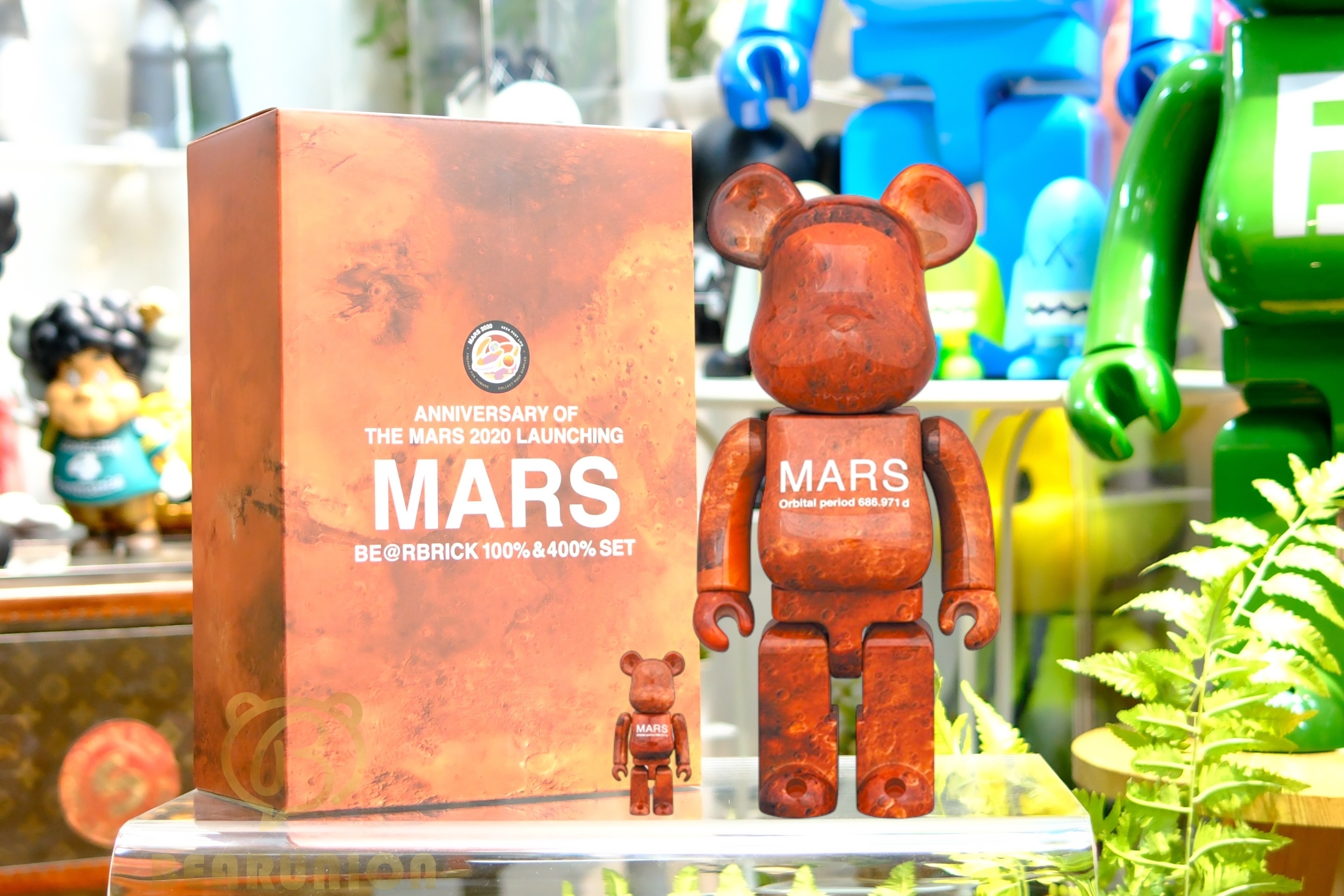 🥇現貨🥇BEARBRICK 100％ & 400％ MARS
