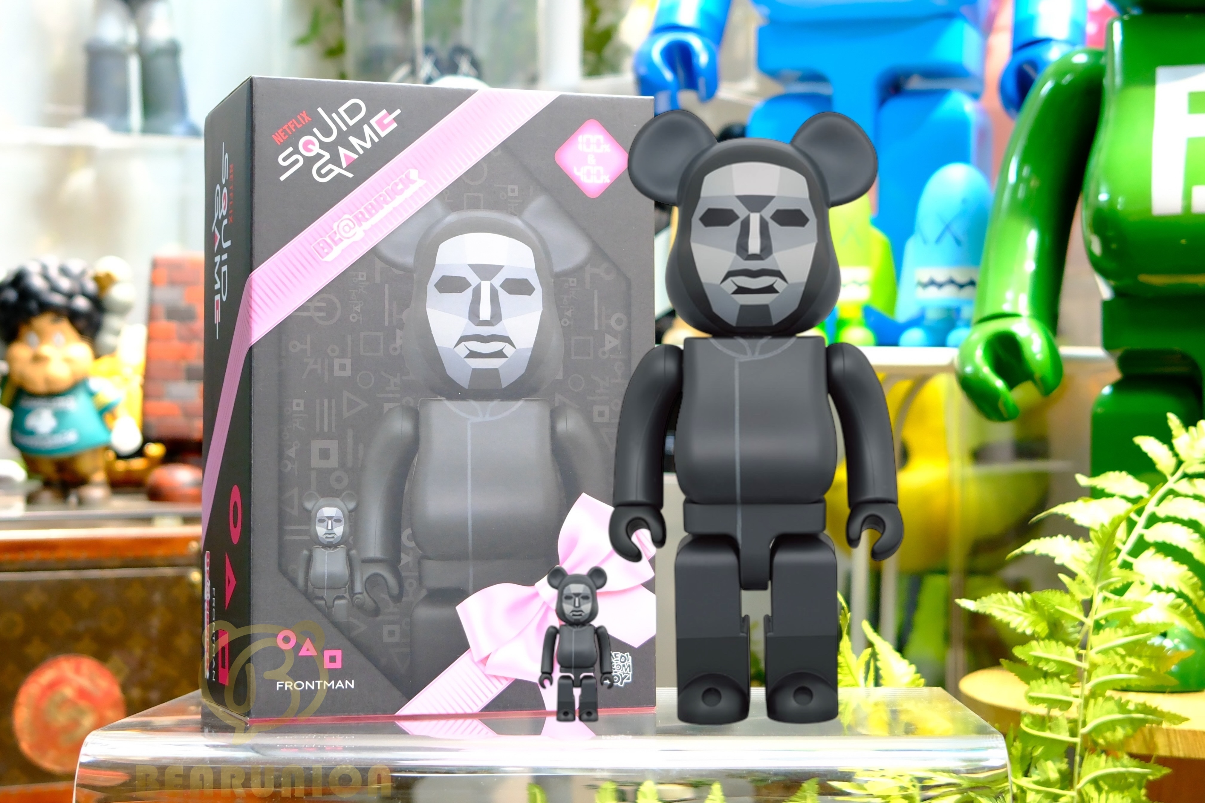 🥇現貨🥇Bearbrick 400% 100% SQUID GAME FRONTMAN