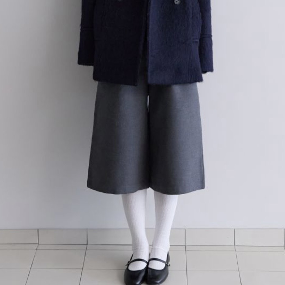 [AMIDI] BERMUDA PANTS