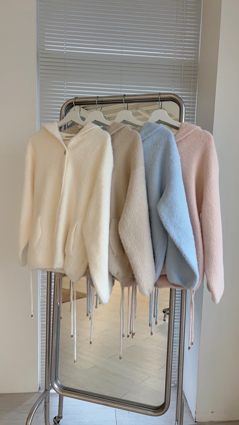 水貂毛連帽外套 3colors