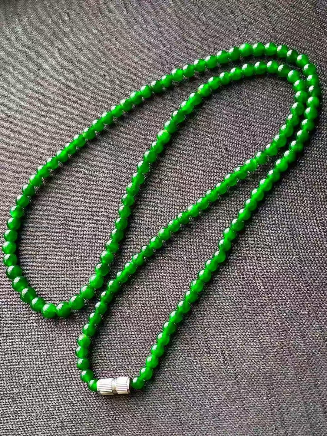 126554 翡翠冰帝王綠珠鏈 (3.2mm直徑)