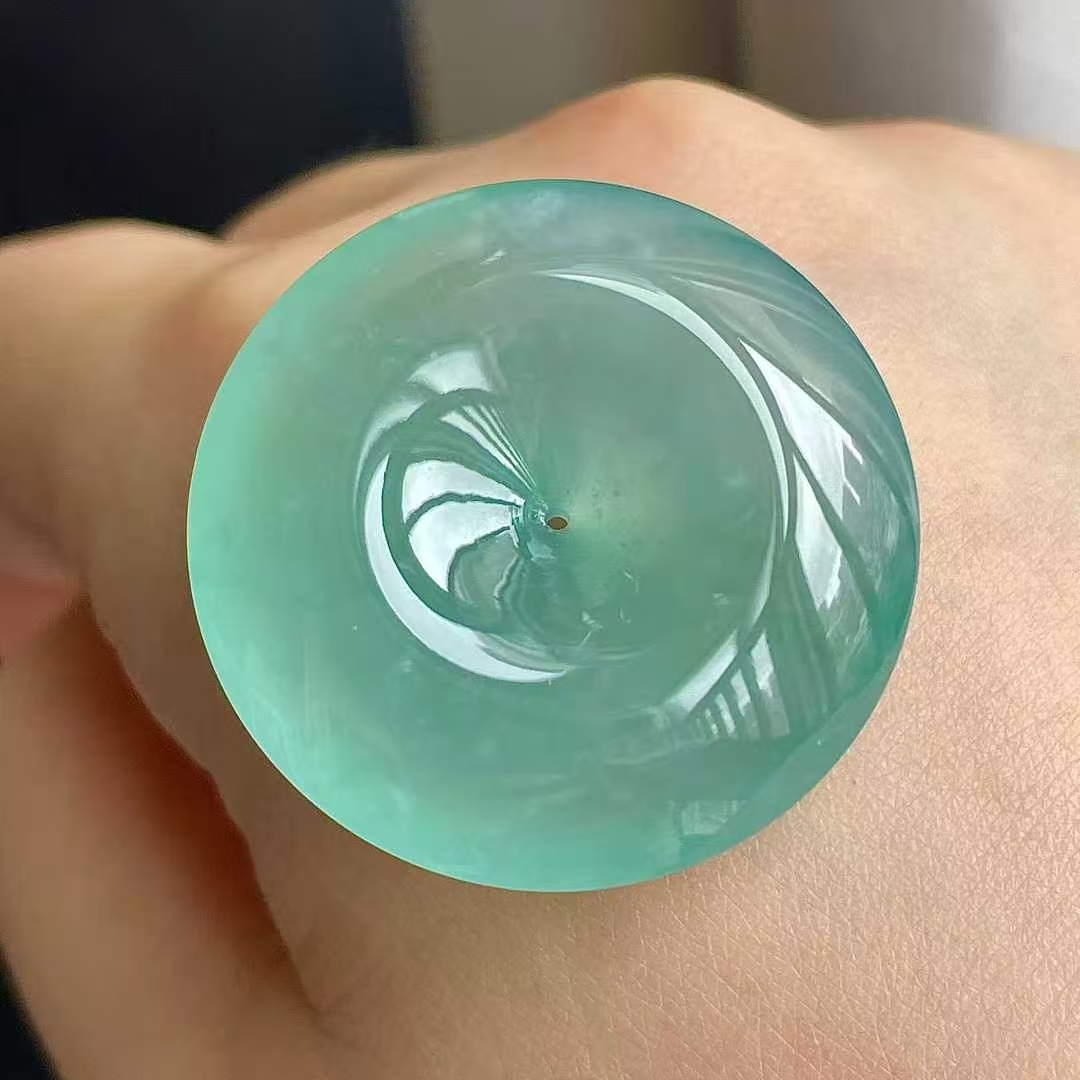 126555 翡翠冰晴水平安扣吊墜 (30.3mm直徑)