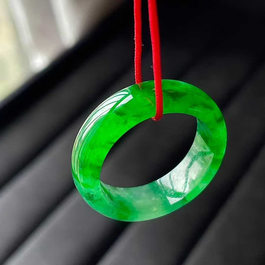 1265511 翡翠冰辣綠指環 (圈口 20號)