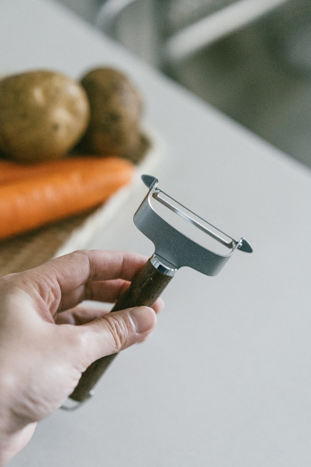 日本橋木屋日本製天然木柄削皮刀