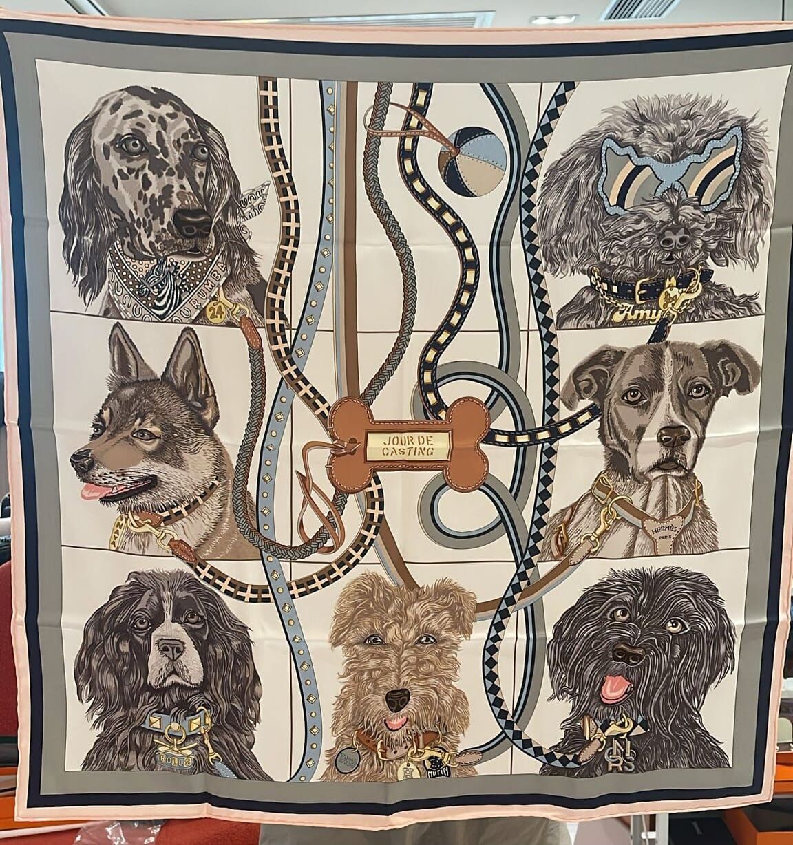 HERMES Jour de Casting scarf 70 rose pâle / blanc