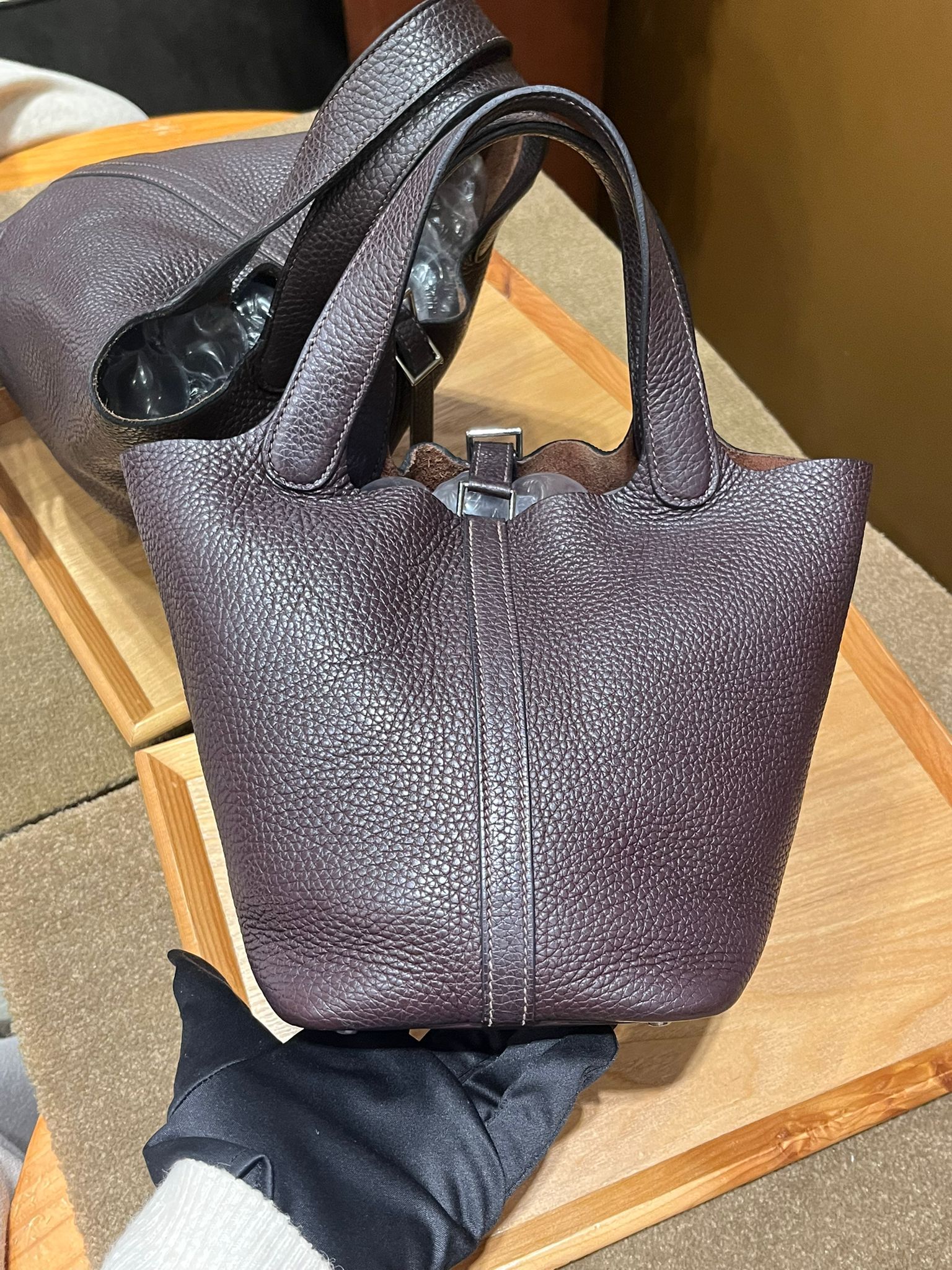 Picotin 18 深啡色 ck tc Z  (二手90%new）