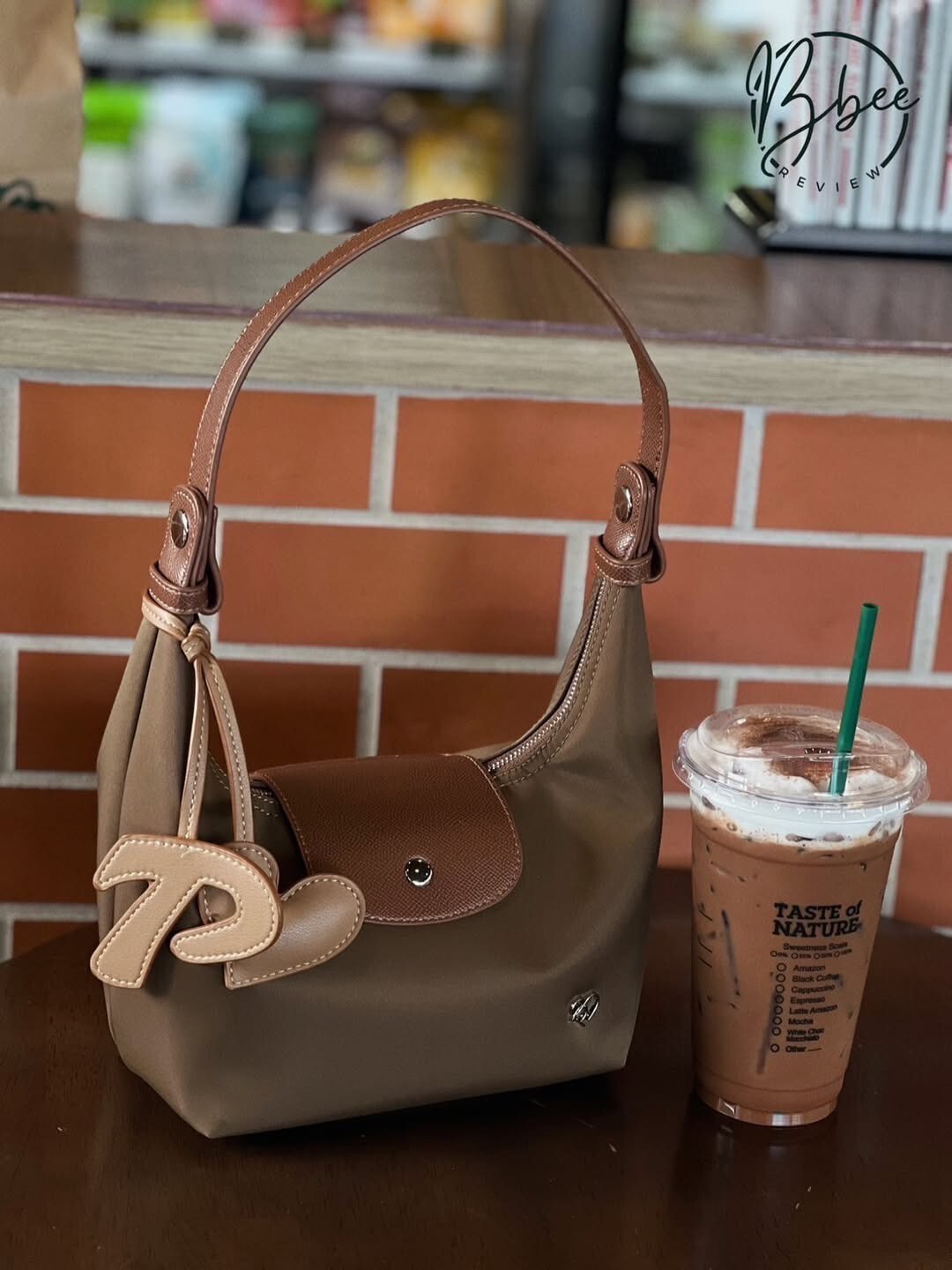 【預購】泰國 PonyTwentyeight 設計師品牌 MO-YA 尼龍包 手提 肩背 水餃包 多色可選