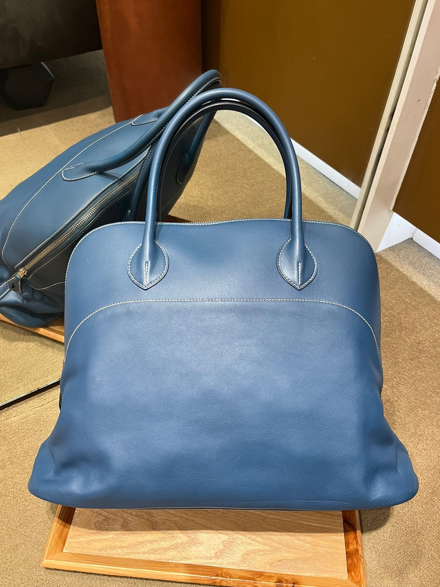 Bolide 40 深藍色 ck swift 框P （二手95%new）