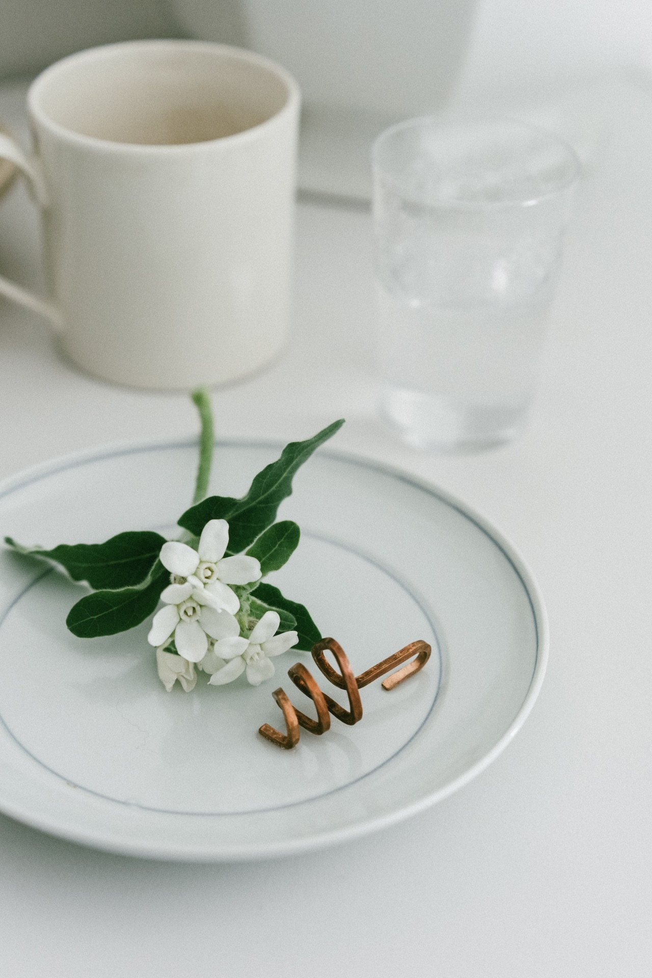東屋 銅製杯緣花掛