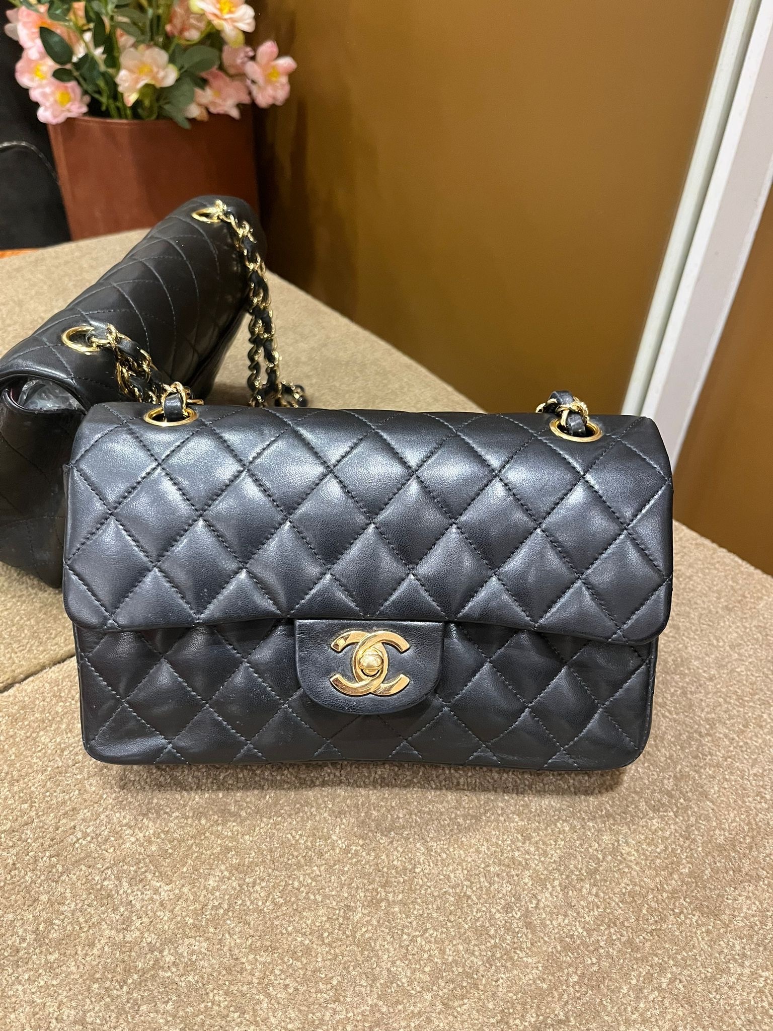 Chanel 中古CF小號黑金 （二手90%new)