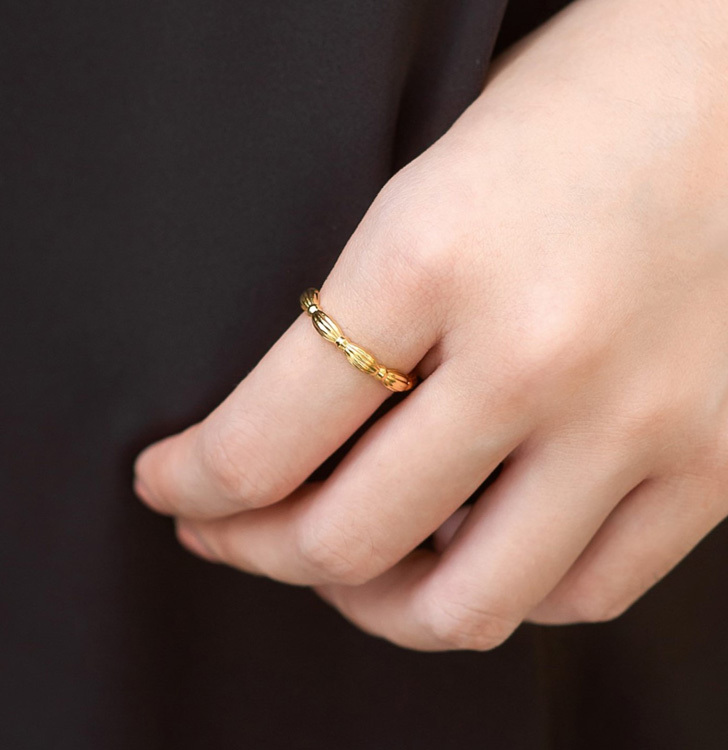 18K裝飾戒指 羅馬式風格