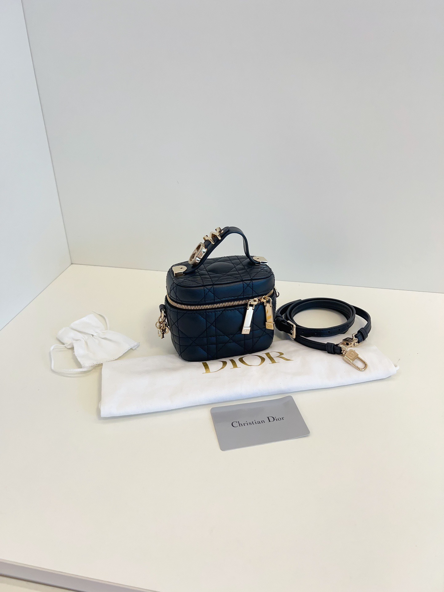 【99新】Dior Lady Dior Vanity盒子化妝包