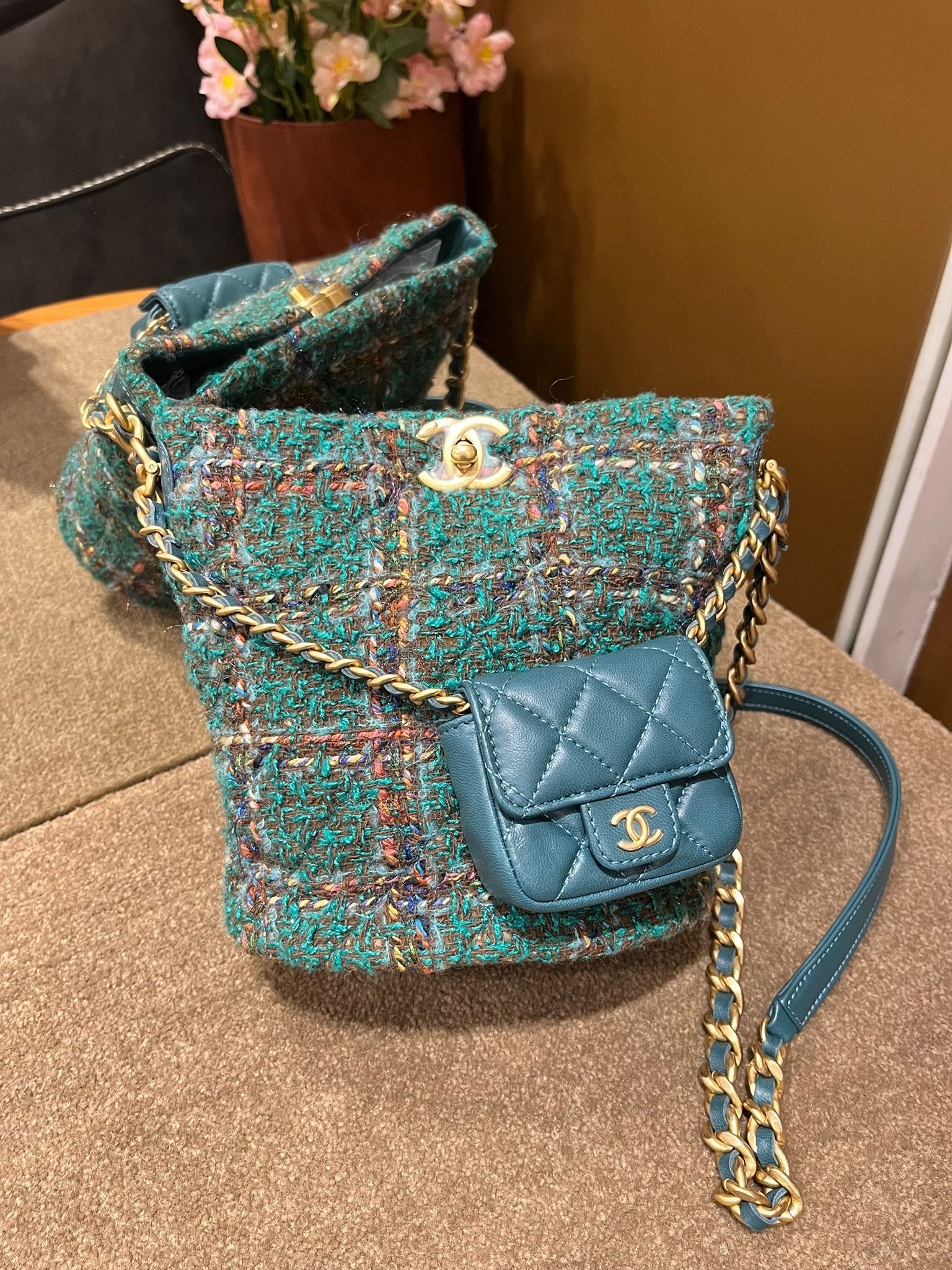 Chanel 孔雀綠子母水桶包 （二手99.9%new）