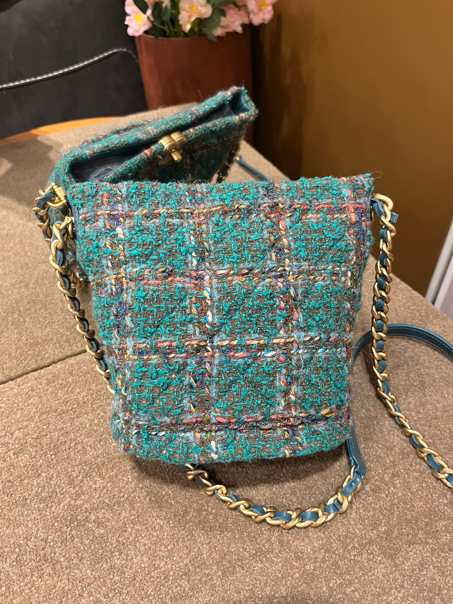 Chanel 孔雀綠子母水桶包 （二手99.9%new）