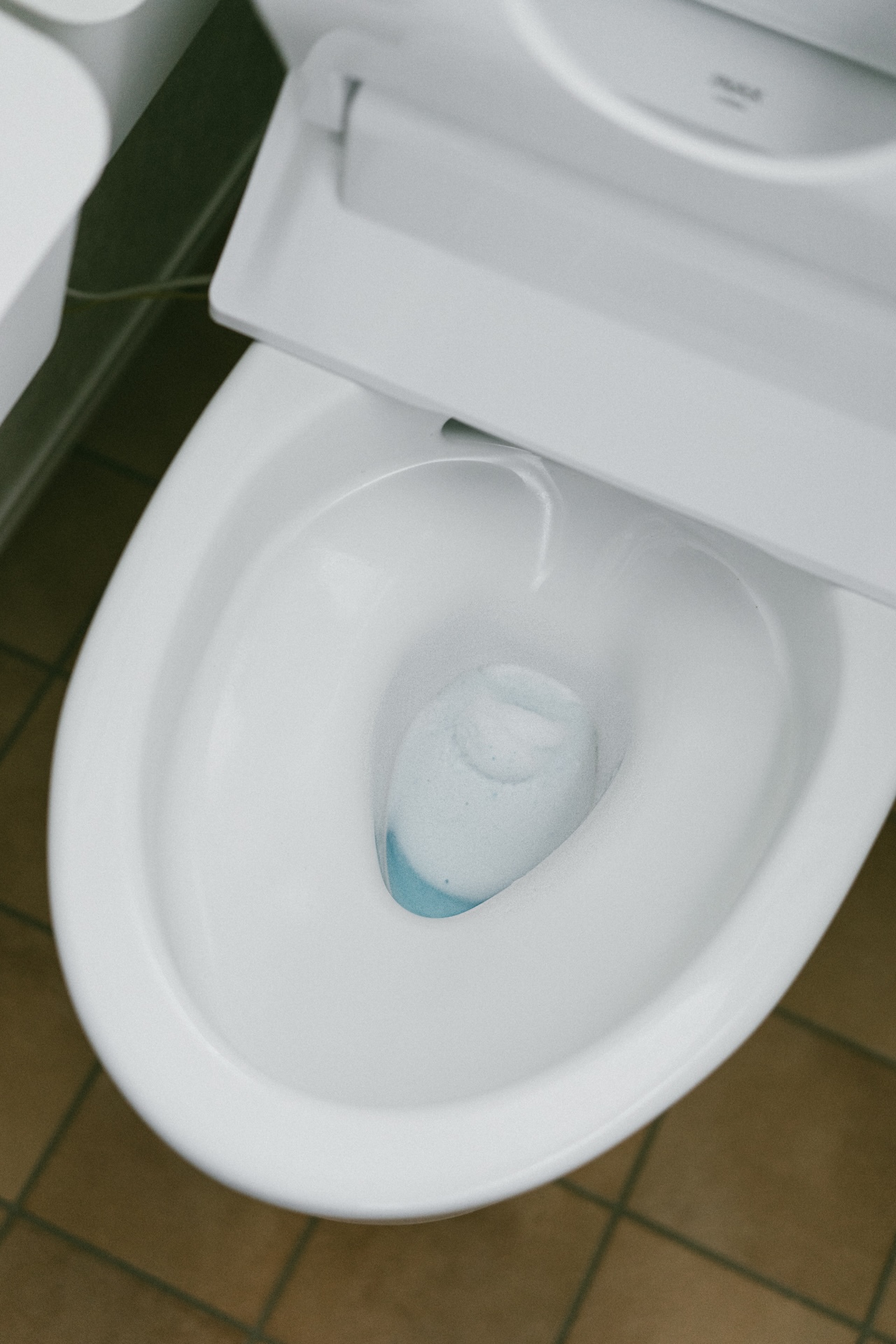 日本小林製藥馬桶清潔除臭錠