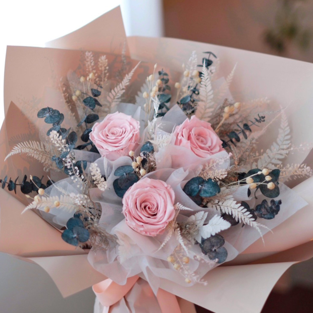 頂級厄瓜多粉玫瑰永生花花束 / 3朵奶茶色包裝