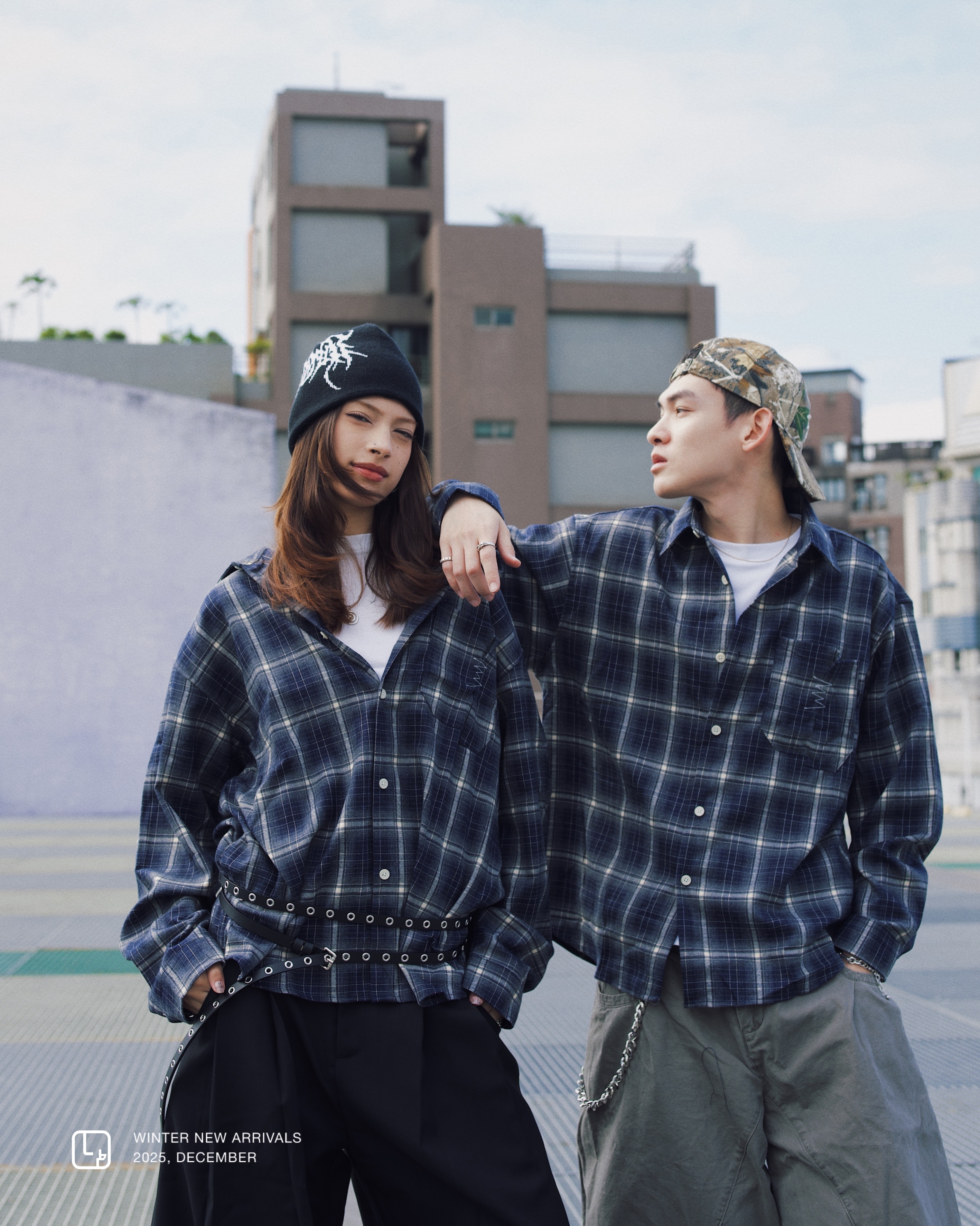 XIN SELECT 格紋 復古 寬鬆 長袖 襯衫 藏青色 27-CS292