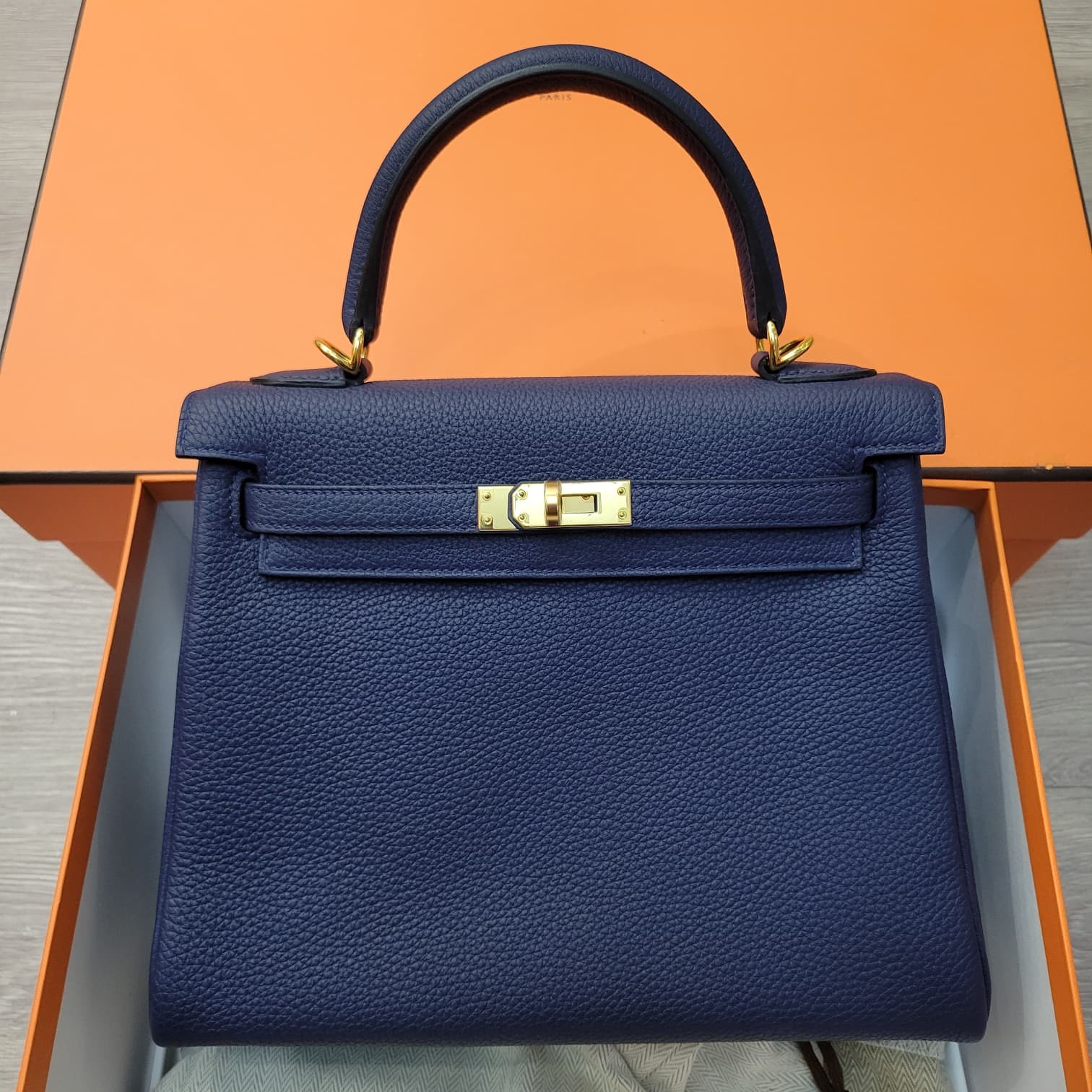 99% HERMES KELLY 25 BLEU SAPPHIRE CC TOGO 寶石藍金扣