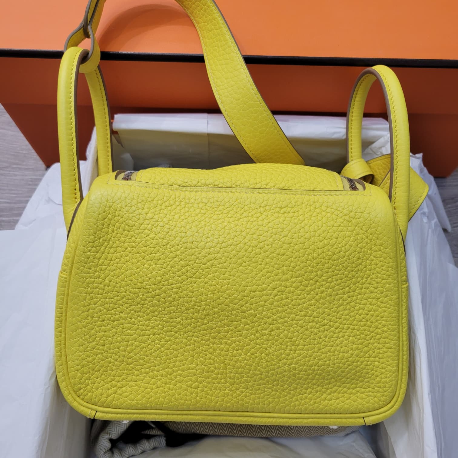 95%NEW HERMES MINI LINDY LIME CK 檸檬黃銀扣