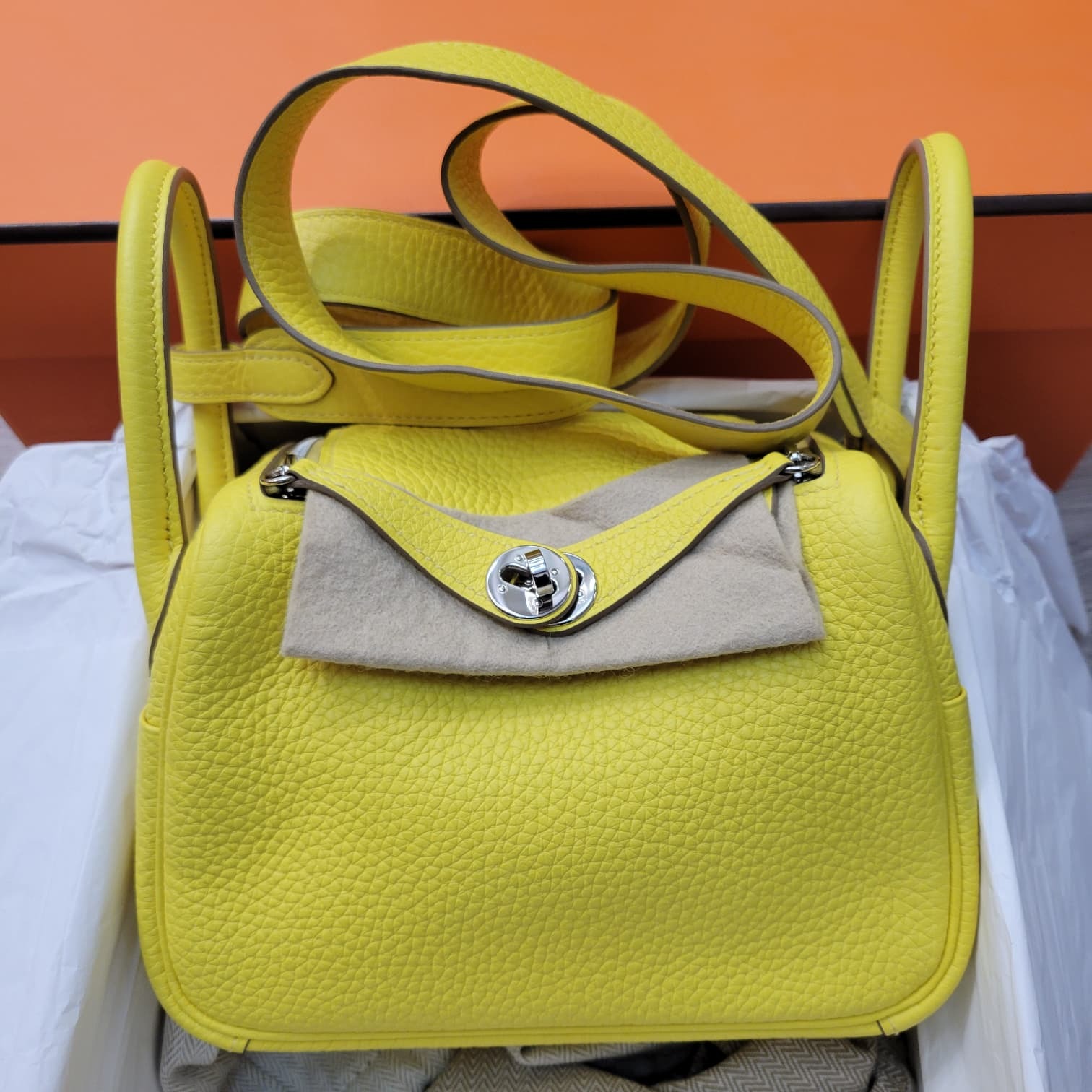 95%NEW HERMES MINI LINDY LIME CK 檸檬黃銀扣
