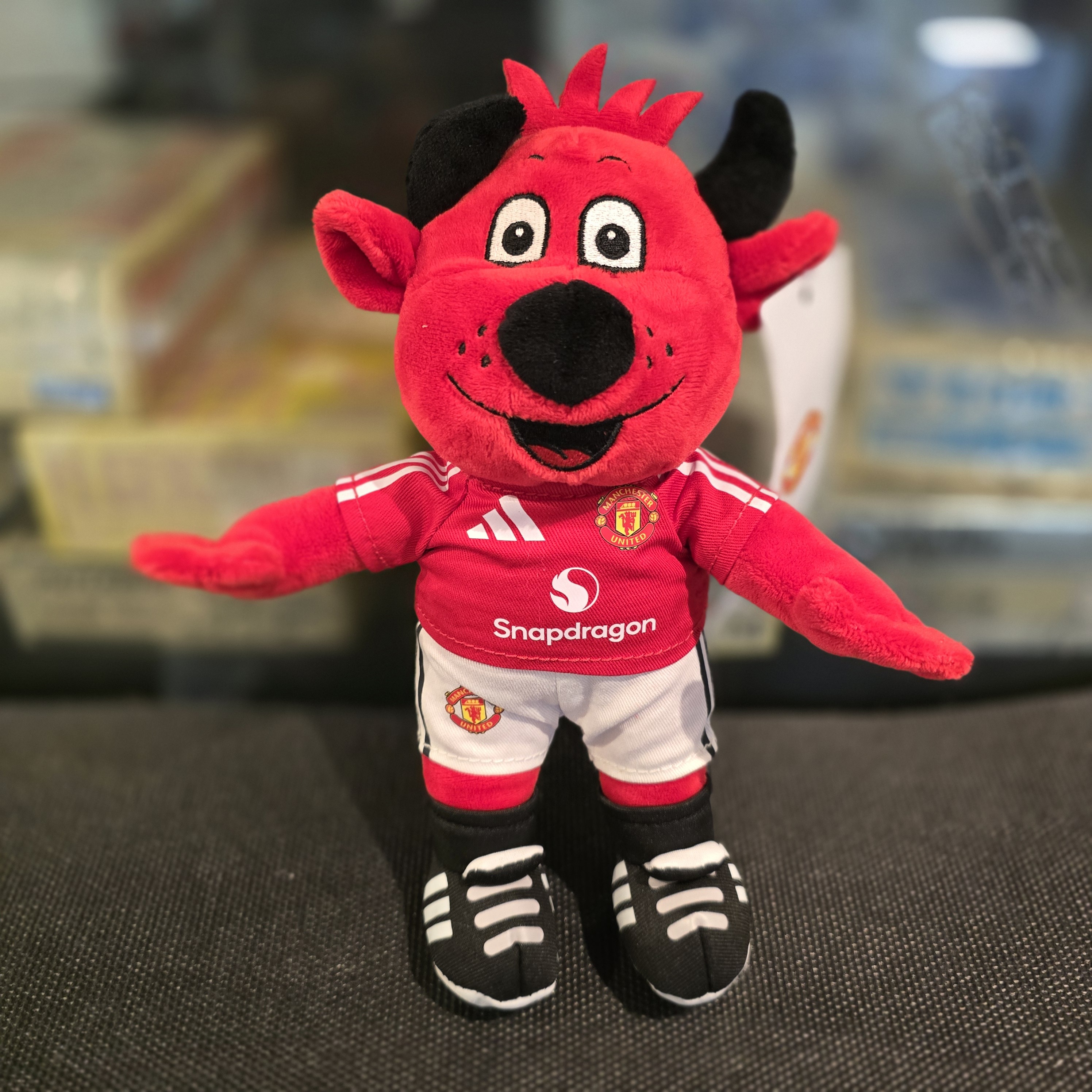 曼聯10吋吉祥物毛公仔 (Adidas主場球衣)