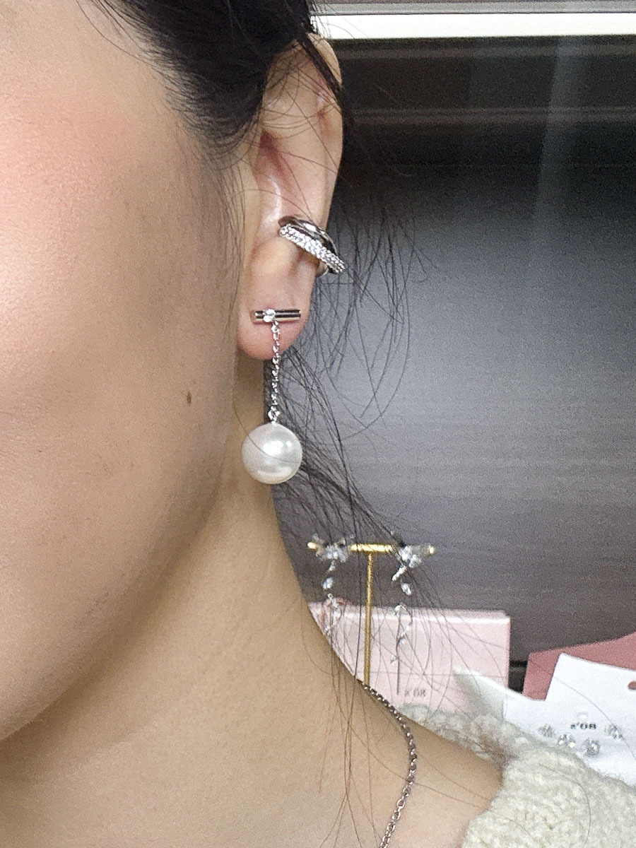 【SALE SALE SALE🔥】鋯石 925純銀耳針 珍珠耳環【不設退換】（純針耳針比較軟，有可能會微曲）