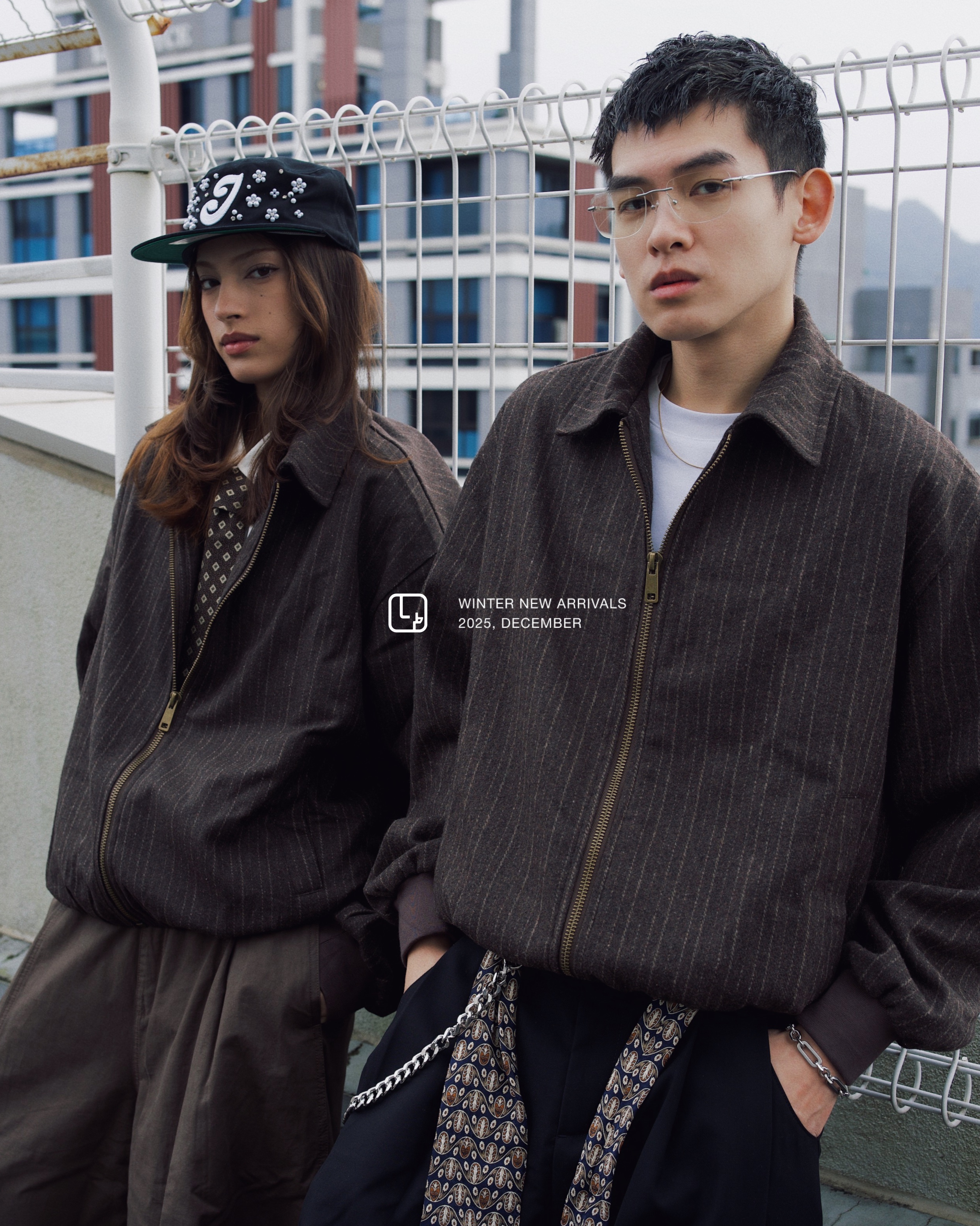 XIN SELECT 條紋 刺繡 背後 翻領 外套 咖色 CW1219