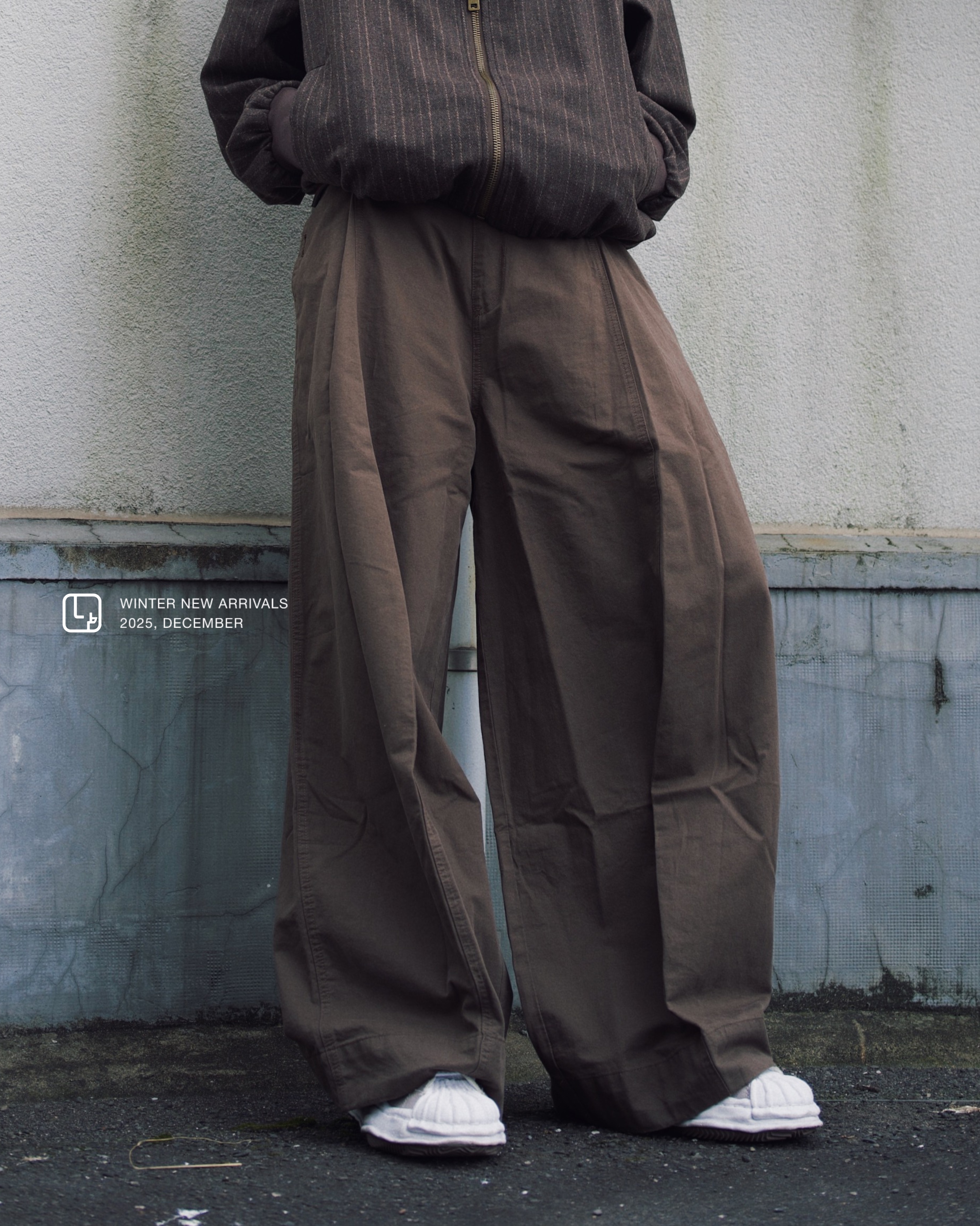 XIN SELECT 復古 寬鬆 彎刀褲 長褲 咖棕色 CK6905