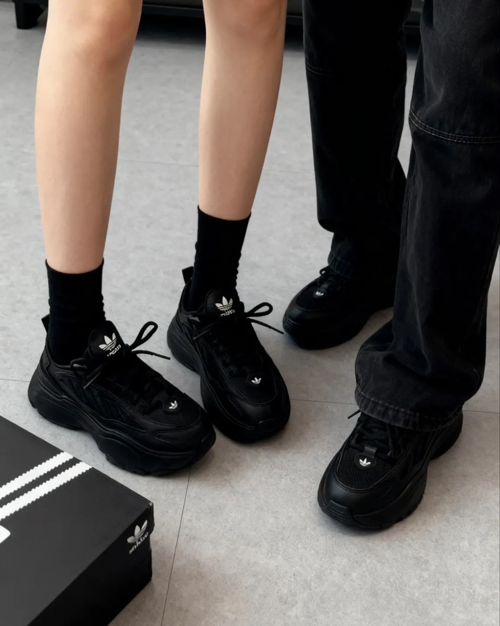 ADIDAS ORIGINALS OZGAIA 全黑 黑武士 厚底 增高 女鞋 IG6045 / 預購