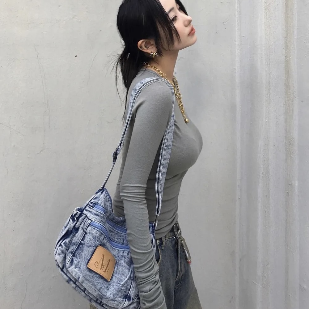 MUCENT STONE WASHING DENIM CROSS BAG 水洗牛仔 斜背包 兩色 韓國代購