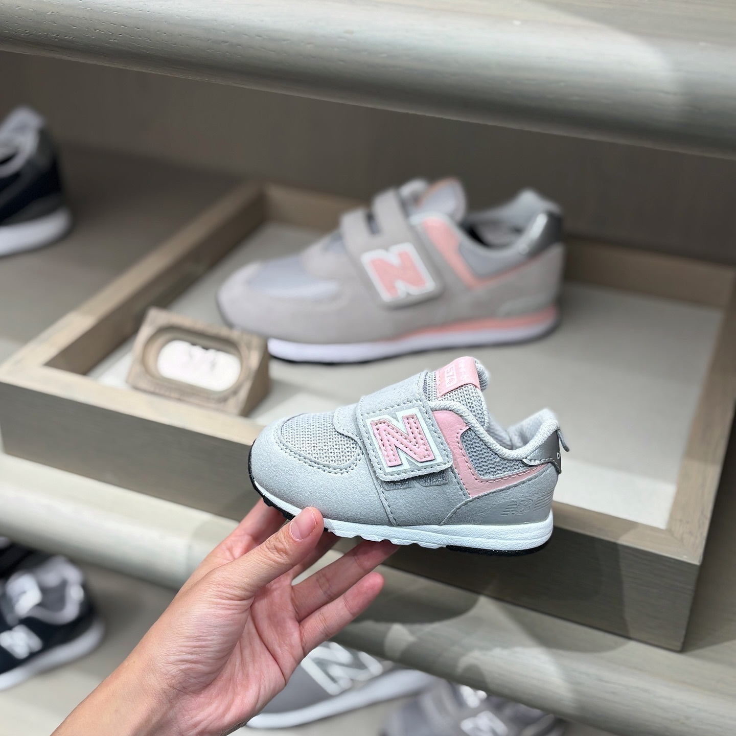 New Balance 574 日本限定 灰粉 銀色 魔鬼氈 復古 小童 童鞋 NW574PK