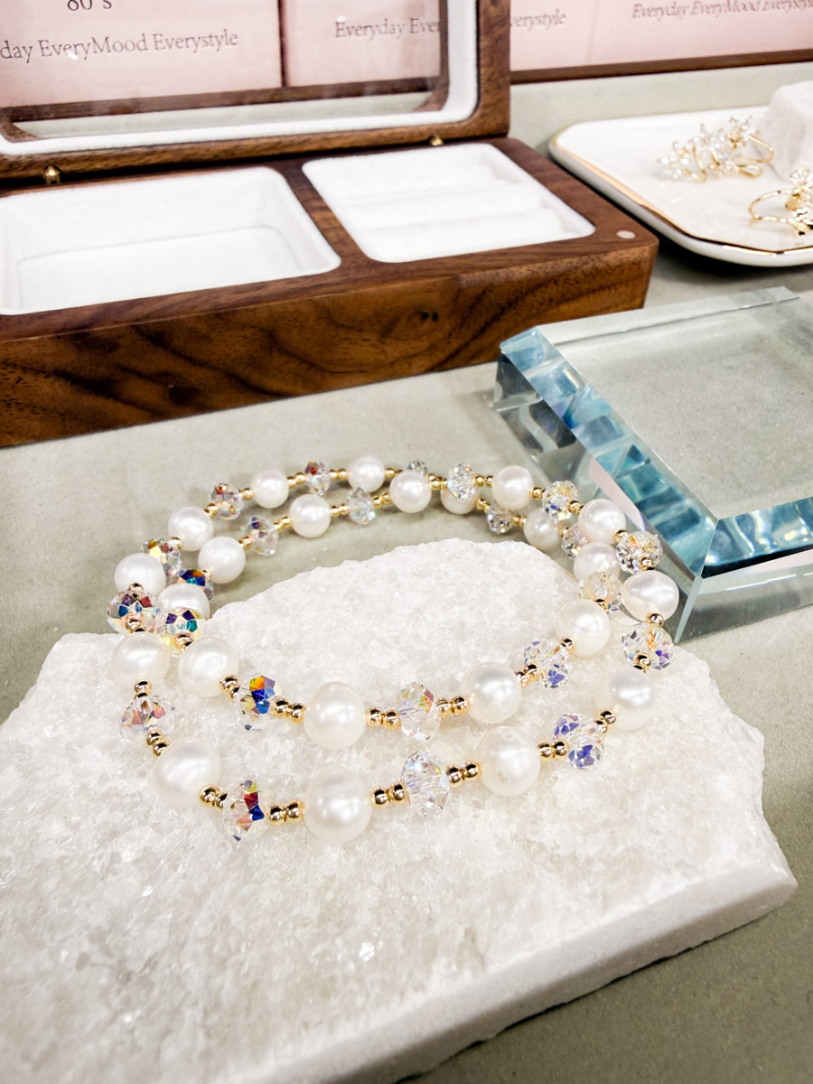 【SALE SALE SALE🔥】施華洛水晶 . 淡水珍珠 兩層手串 【不設退換】