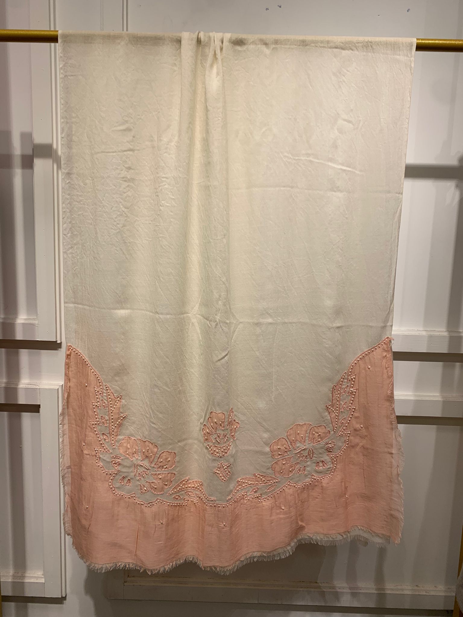 A13 80% Wool 15% Silk-M