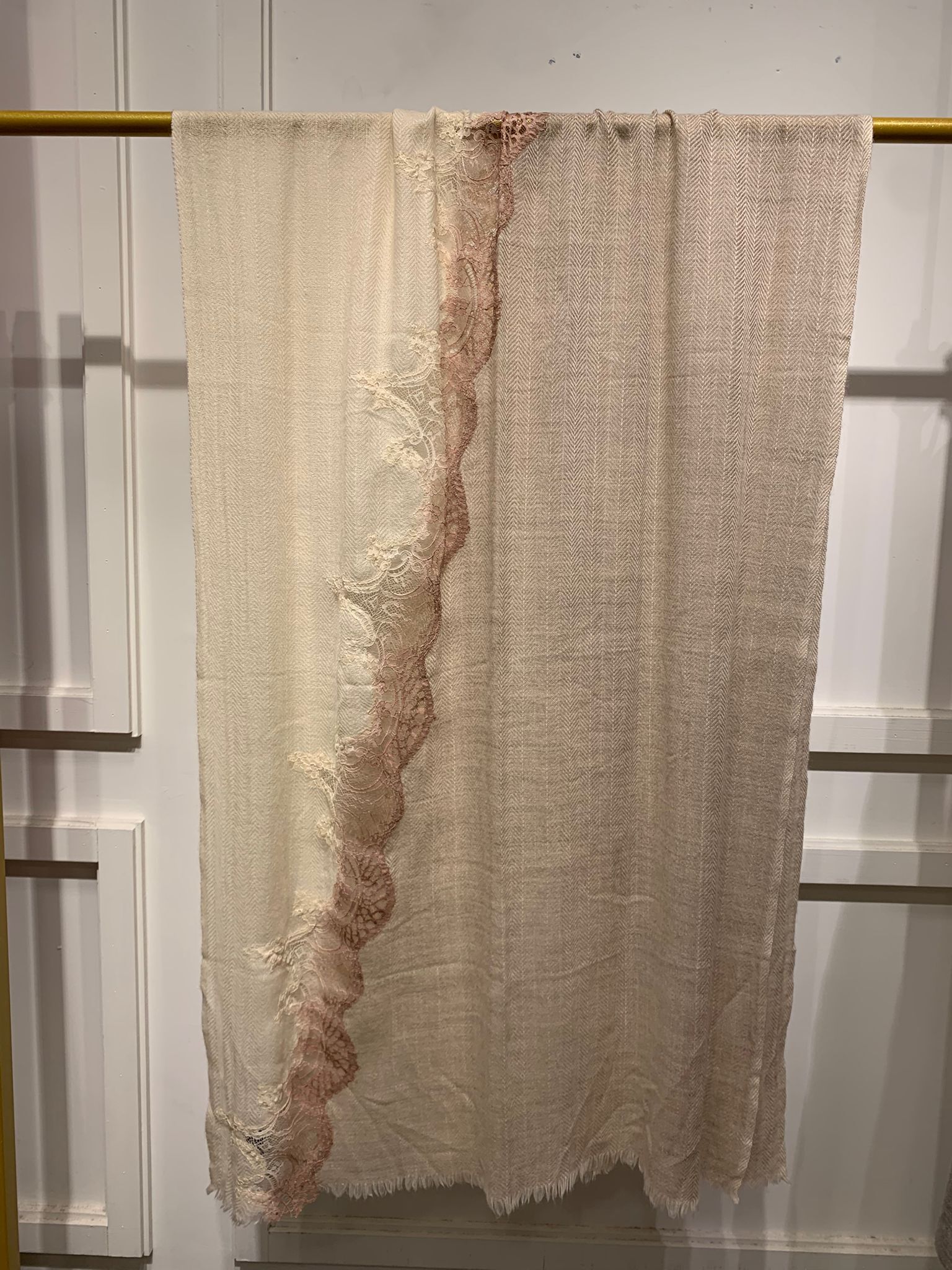 A53 70% Wool 30% Cashmere-M