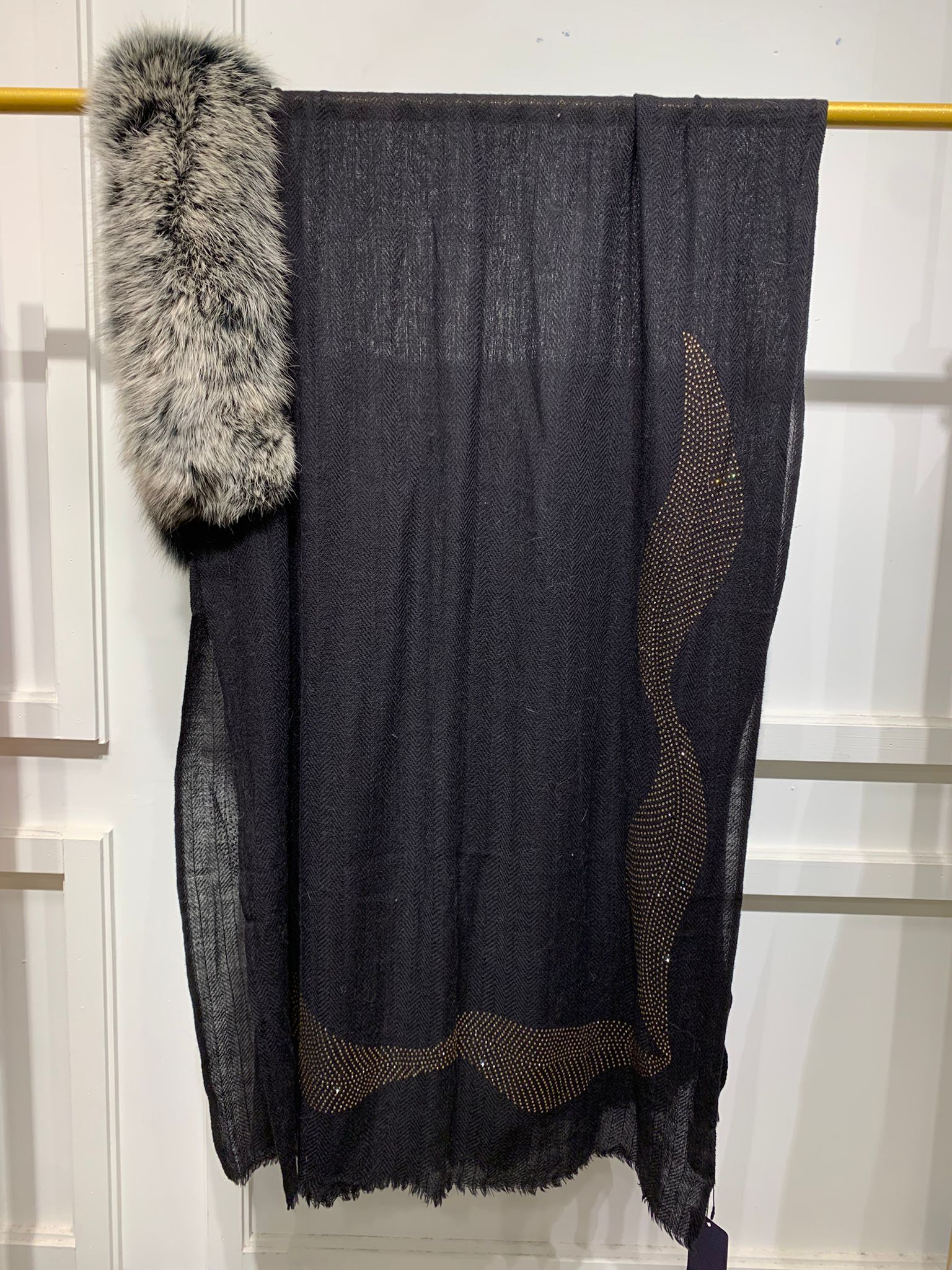 A74 70% Wool 30% Cashmere+ Fur (北歐狐狸毛)-M