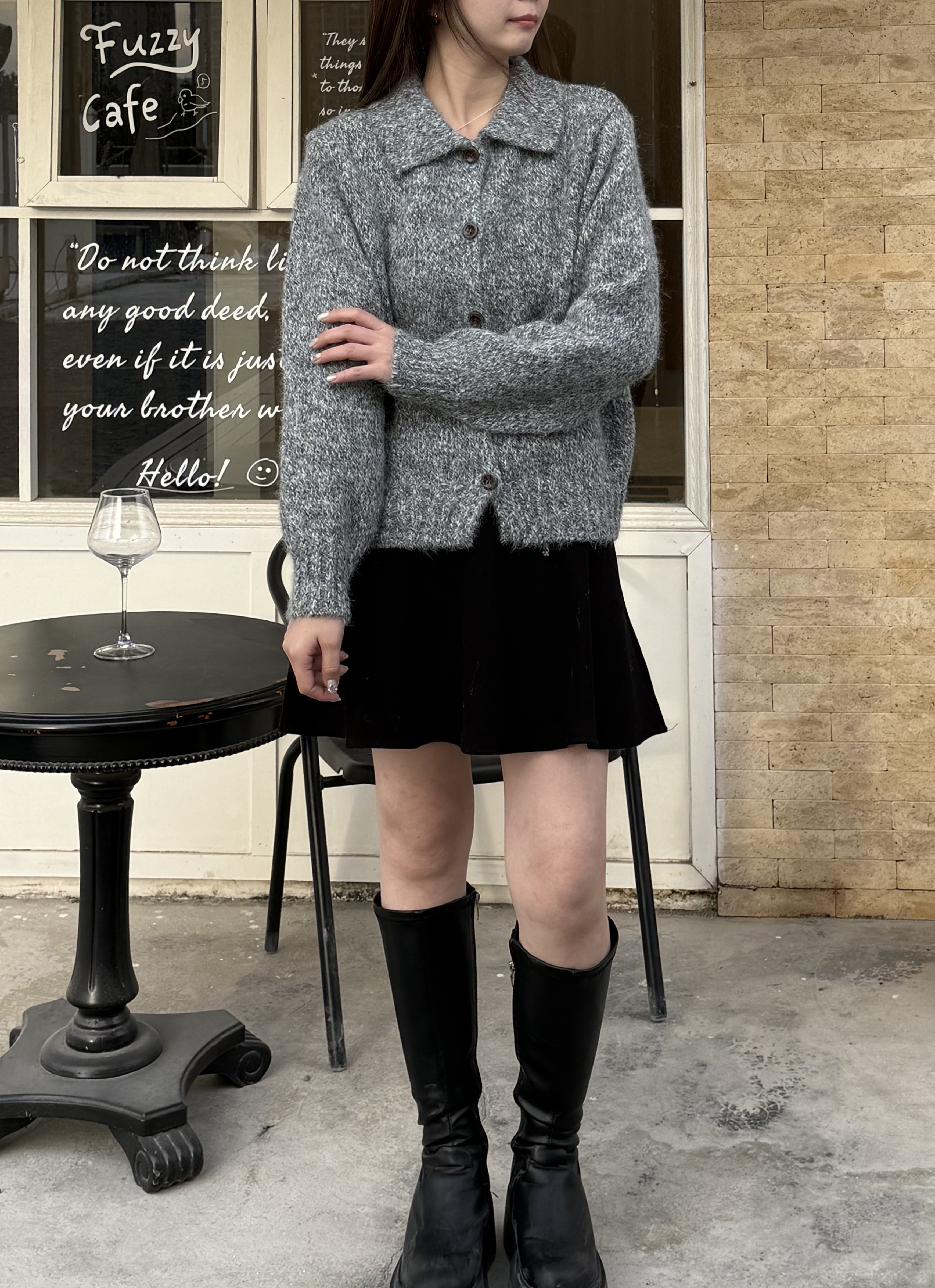 排釦翻領混色毛衣