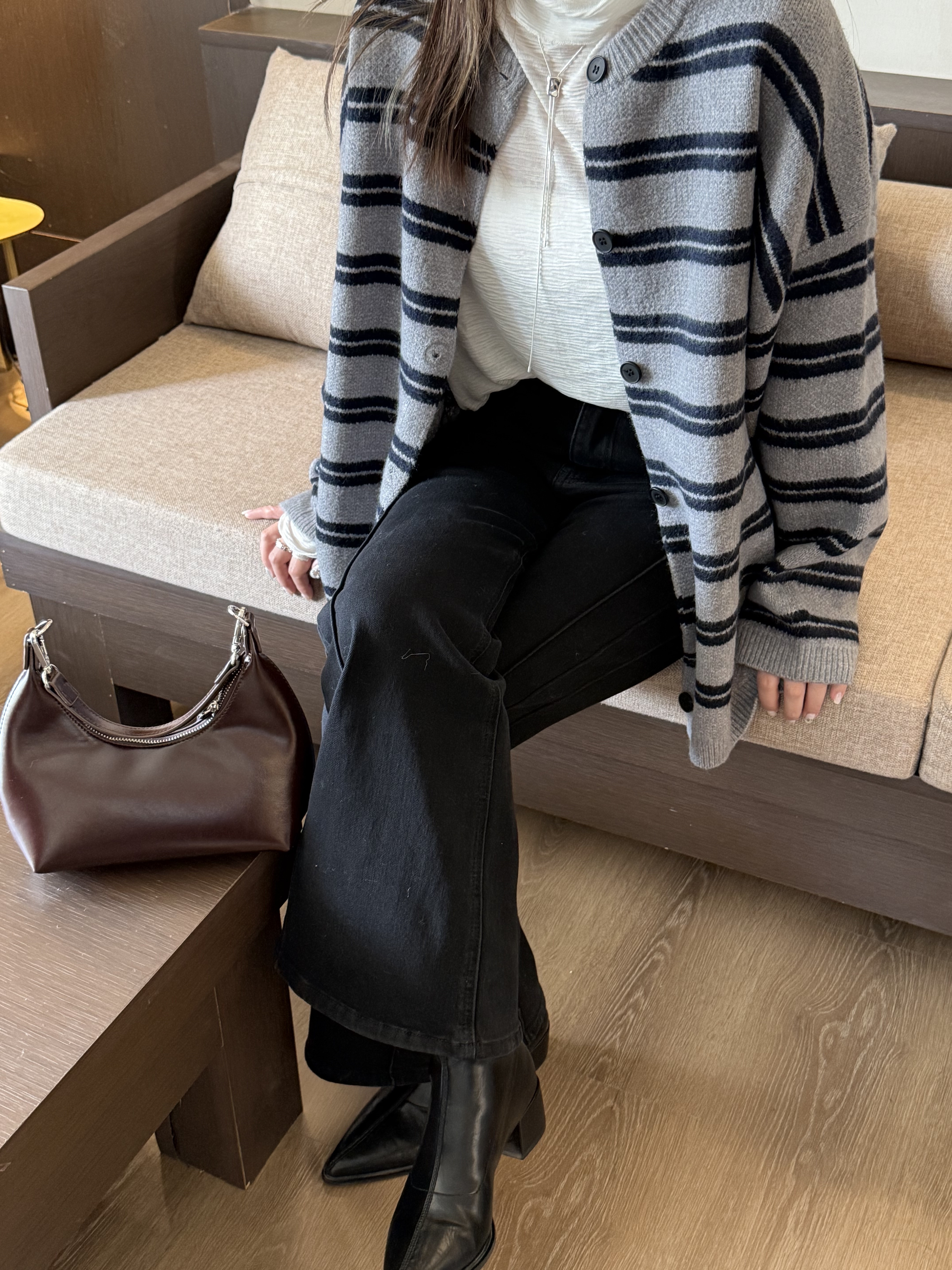 大版條紋排釦外套