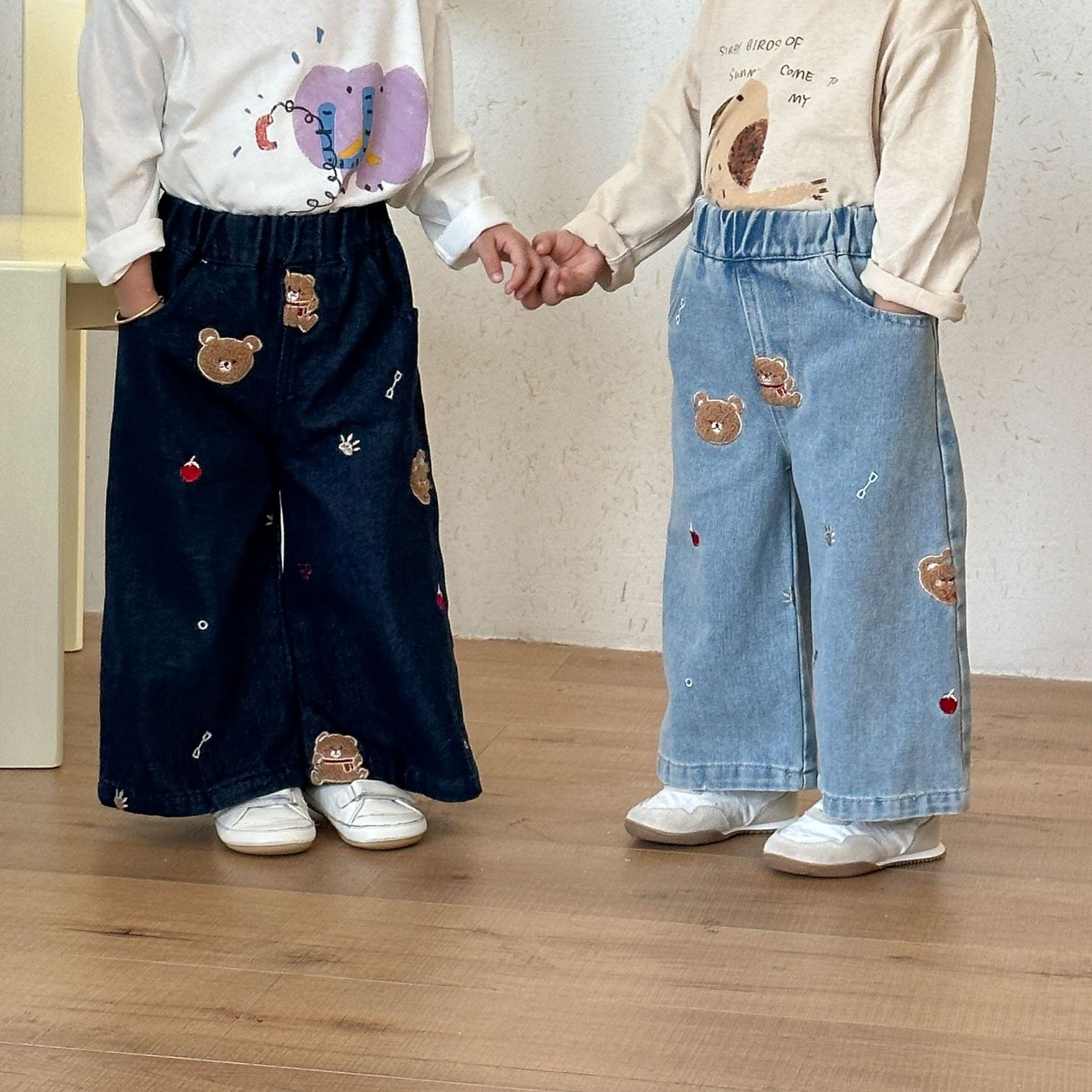 兩色刺繡熊牛仔褲