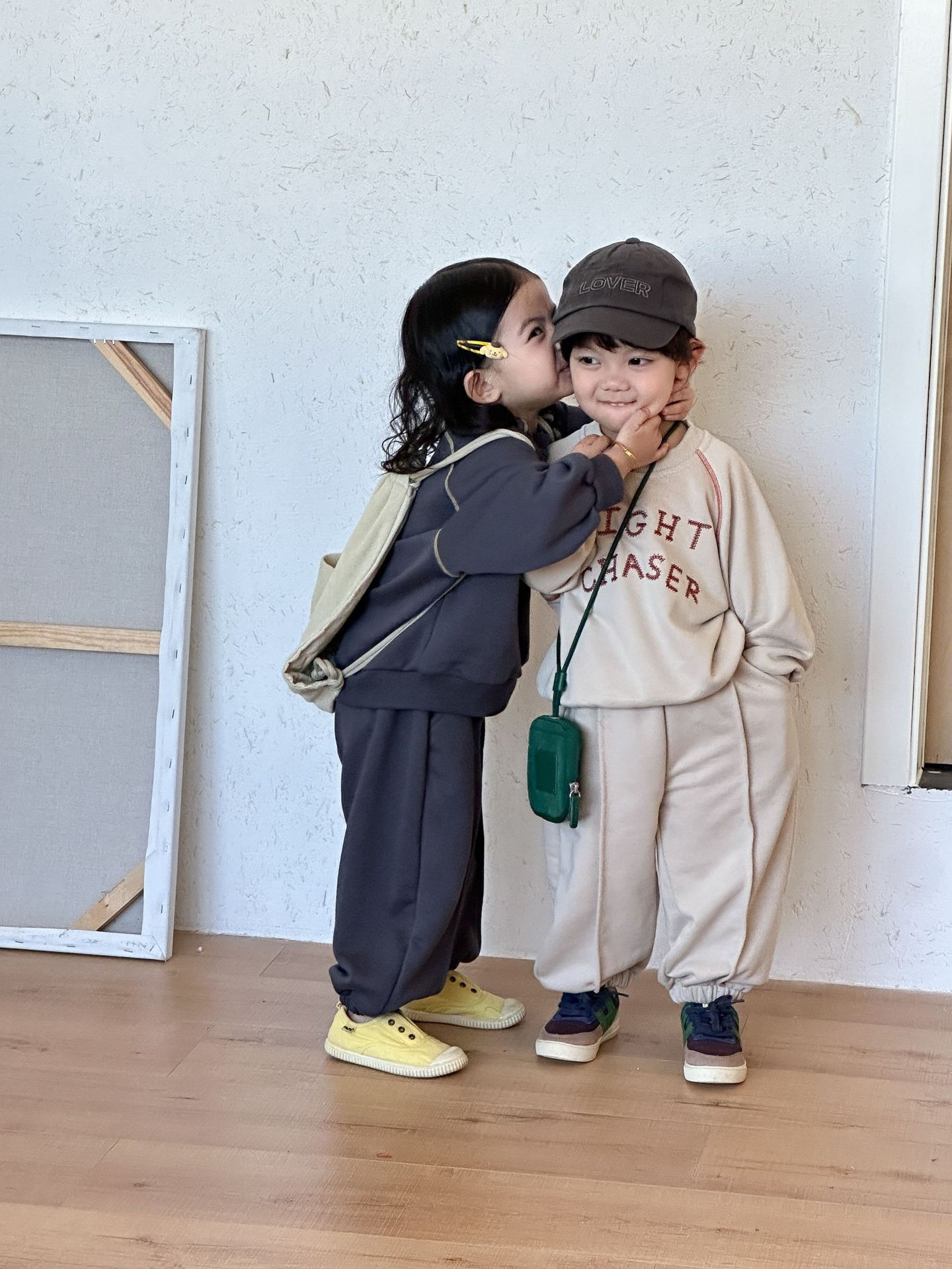 兄弟姐妹一起穿_Chaser縫線套裝