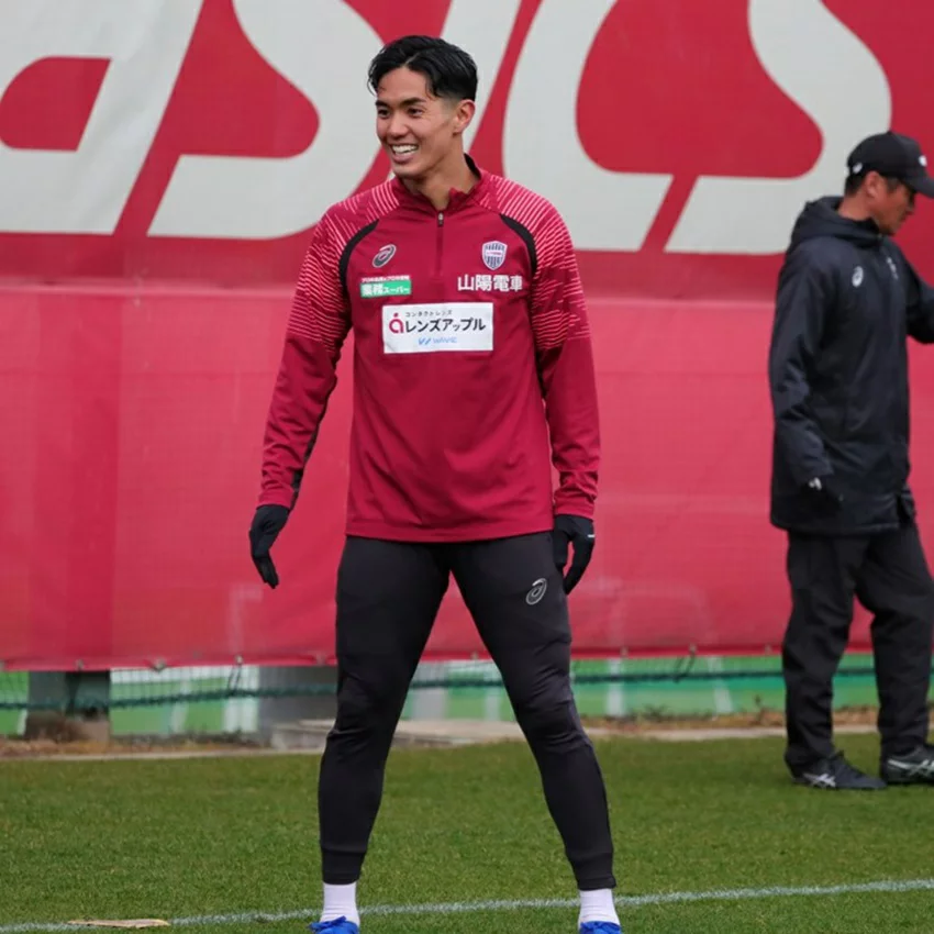 2024 神戶勝利船 長袖半拉鏈訓練上衣 (球員版)