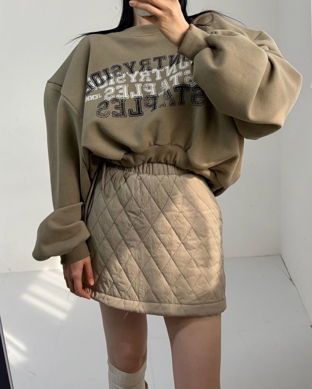 菱格壓線鋪棉短裙