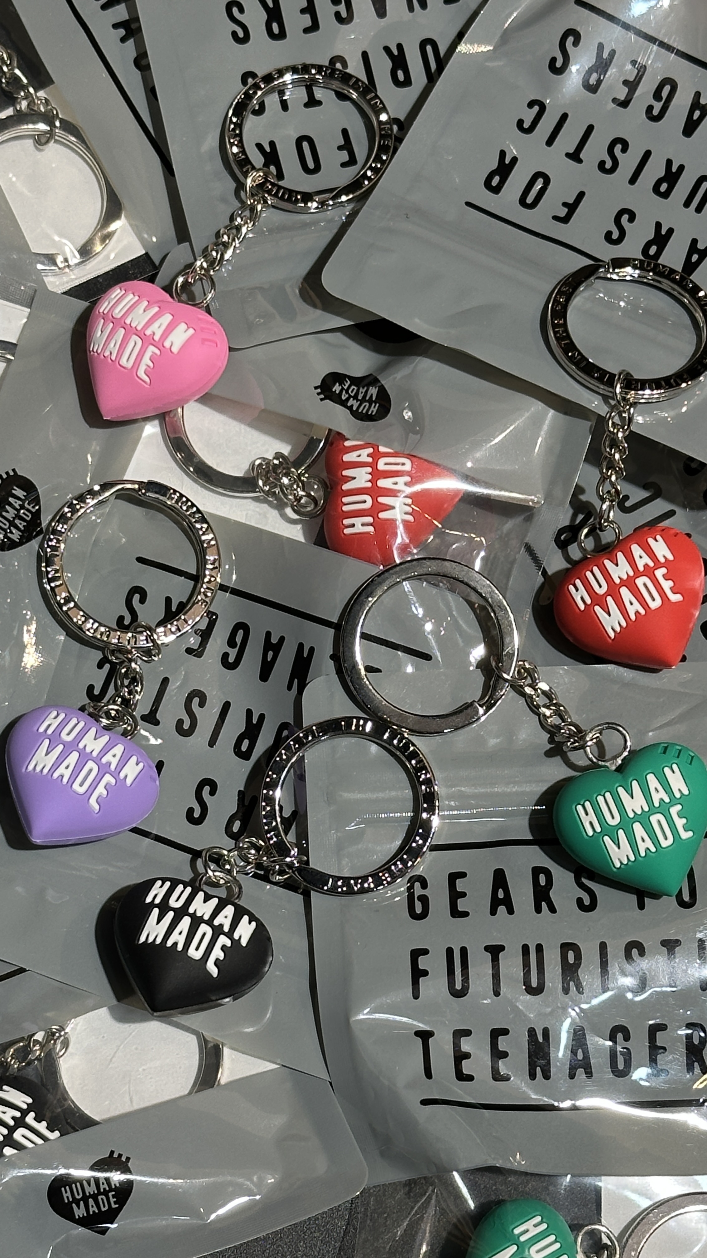 【現貨】Human Made Heart Rubber Key Chain 愛心吊飾  鑰匙圈 HM27GD096 HM29GD154