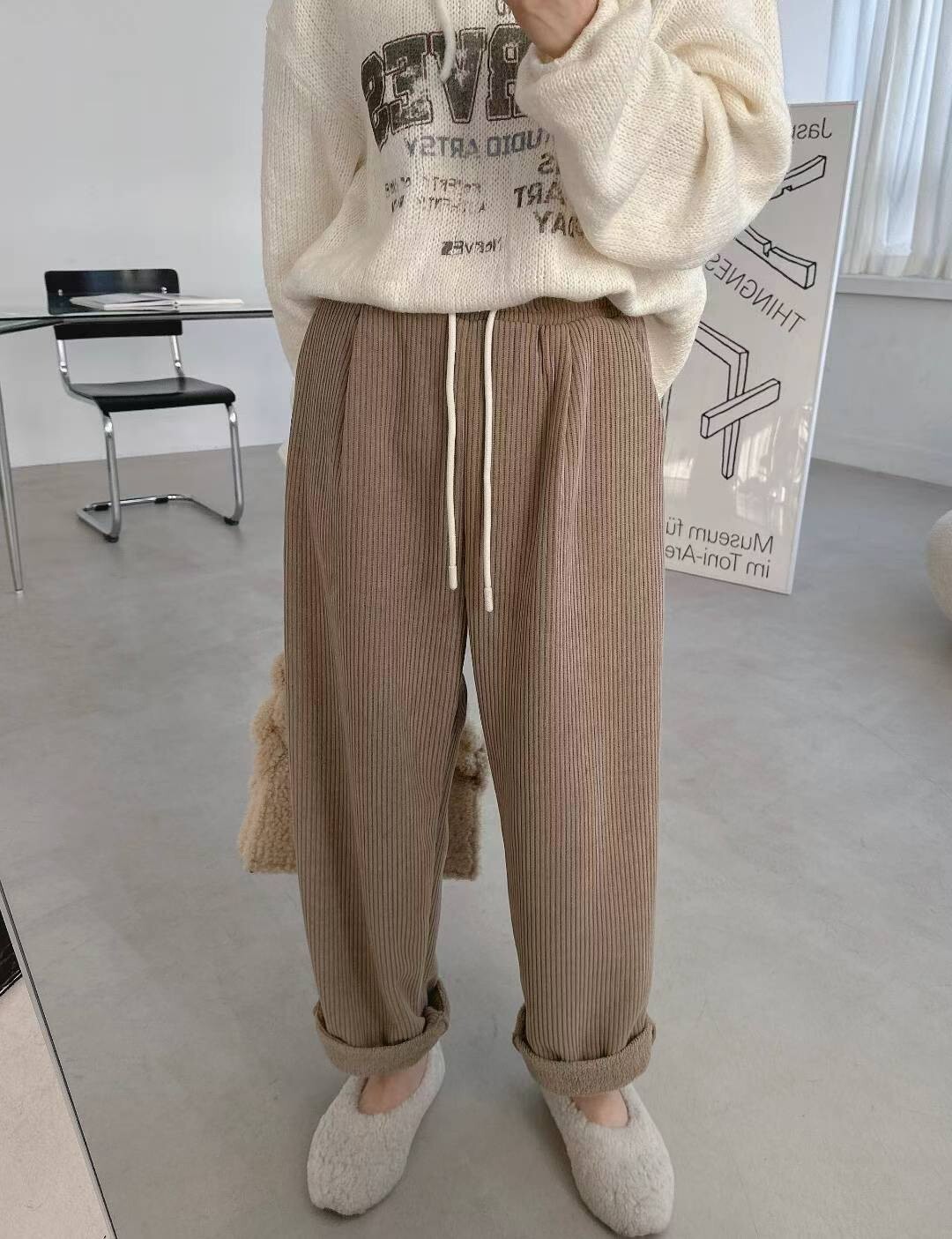 抽繩羊毛坑條褲