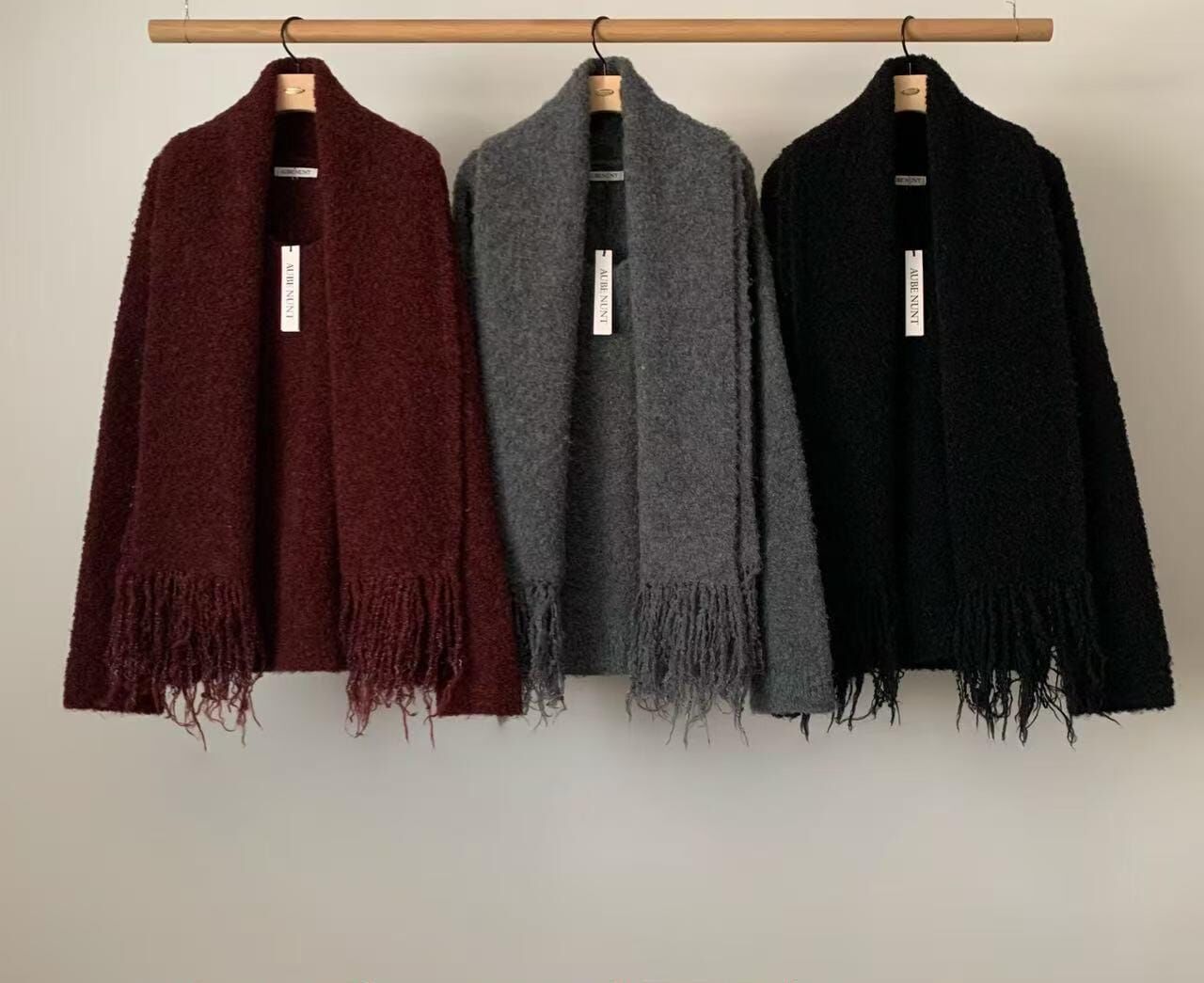 AU5313 流蘇圍巾毛衣套裝