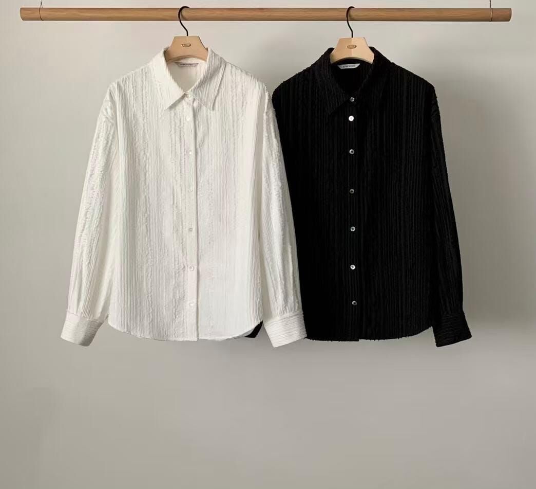 AU5315 暗花直紋恤衫