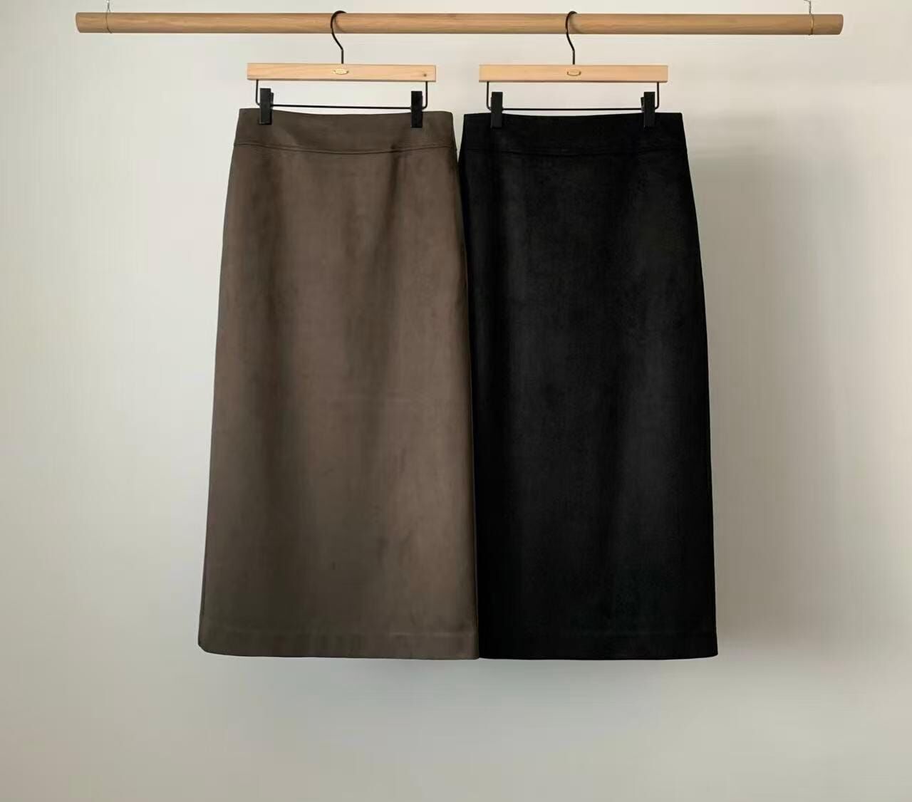 AU5318 仿麂皮直筒長裙