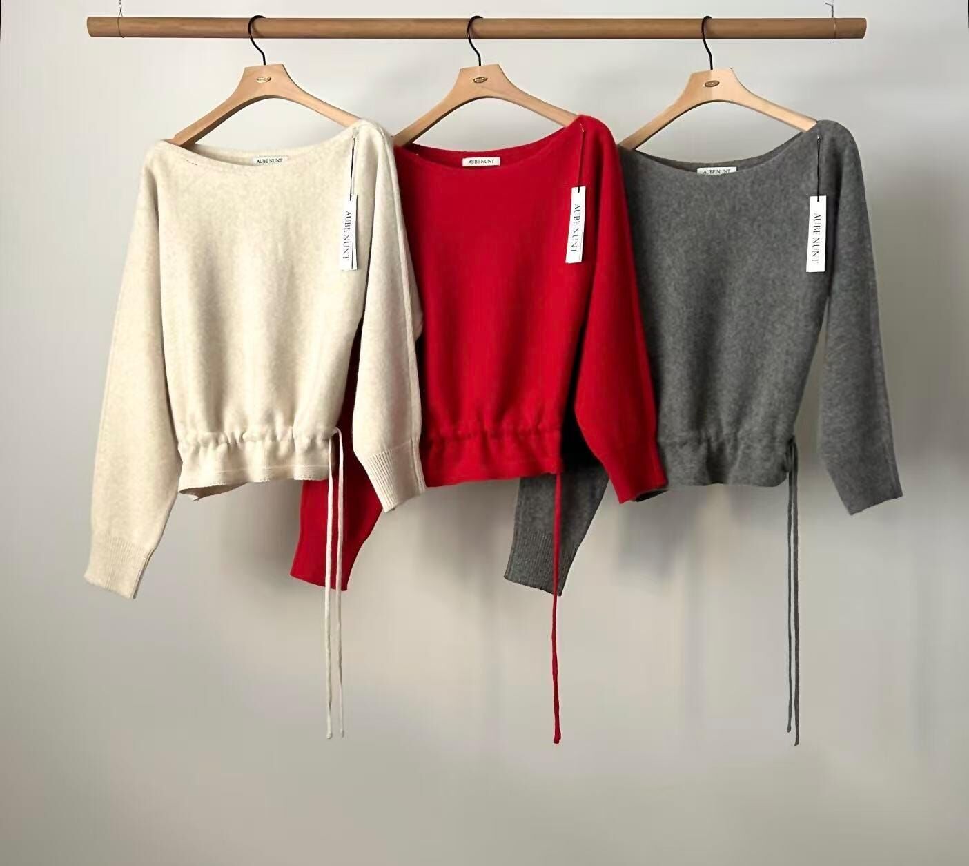 AU5334 抽繩收腰一字露肩上衣